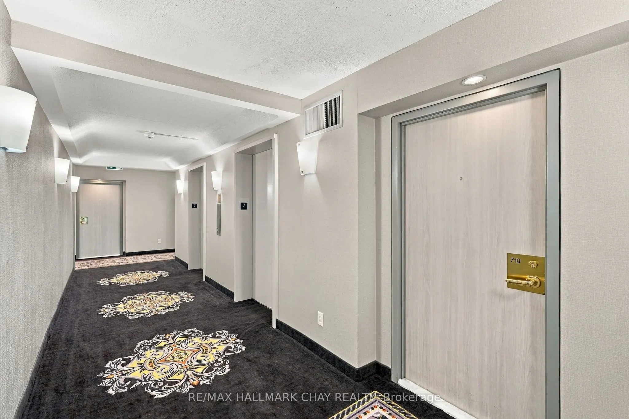 150 Dunlop Street E #710