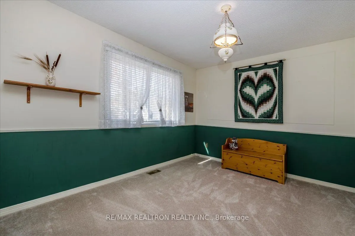 39 Grandview Crescent