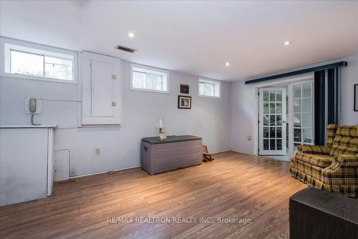 39 Grandview Crescent