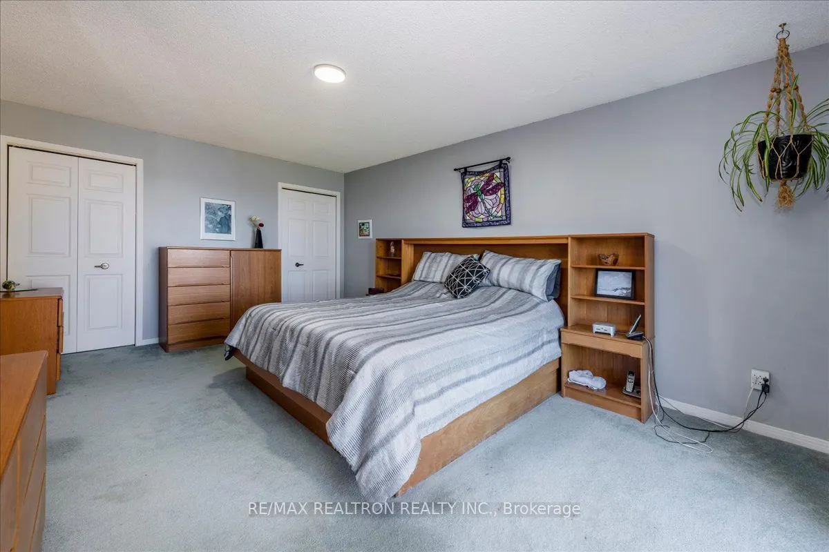 39 Grandview Crescent