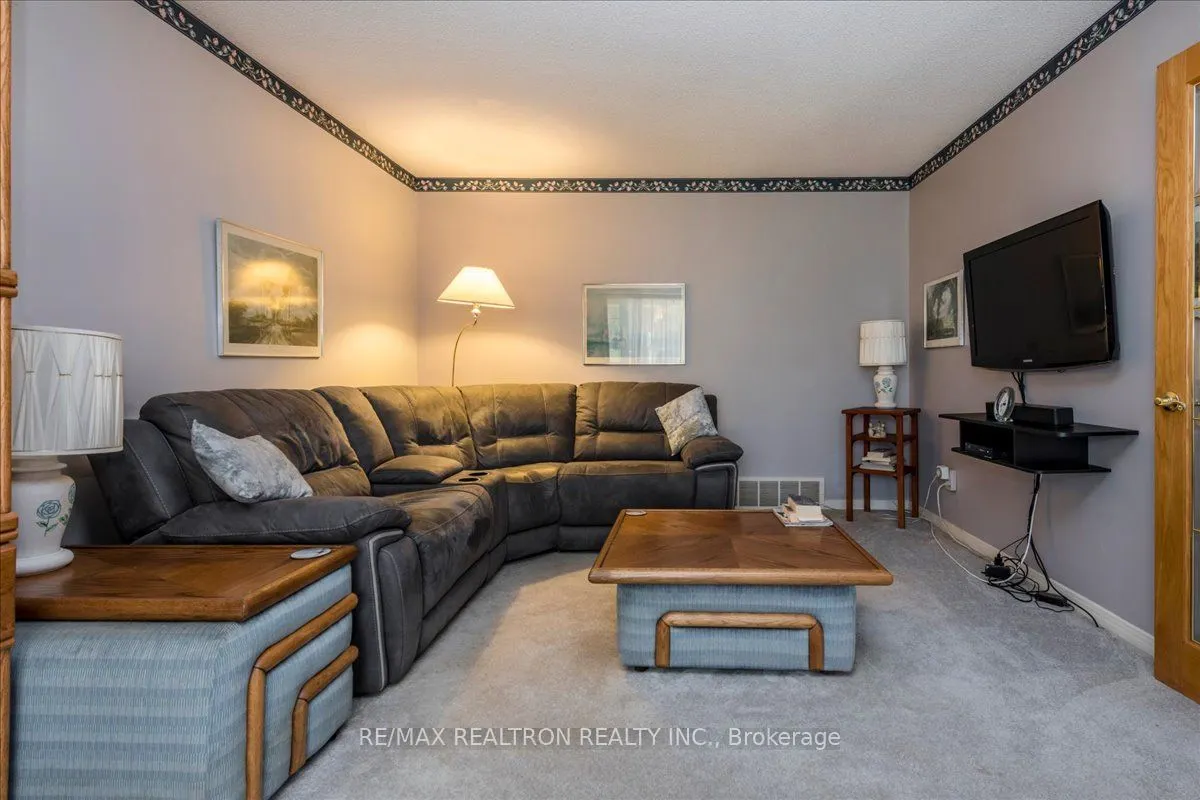 39 Grandview Crescent