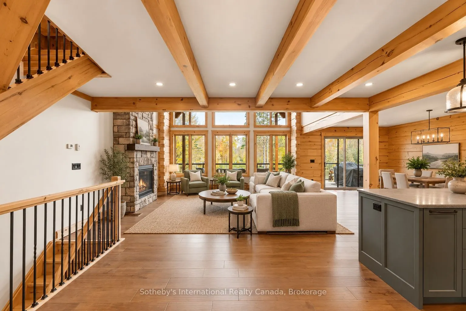 1935 Mcleod Drive
