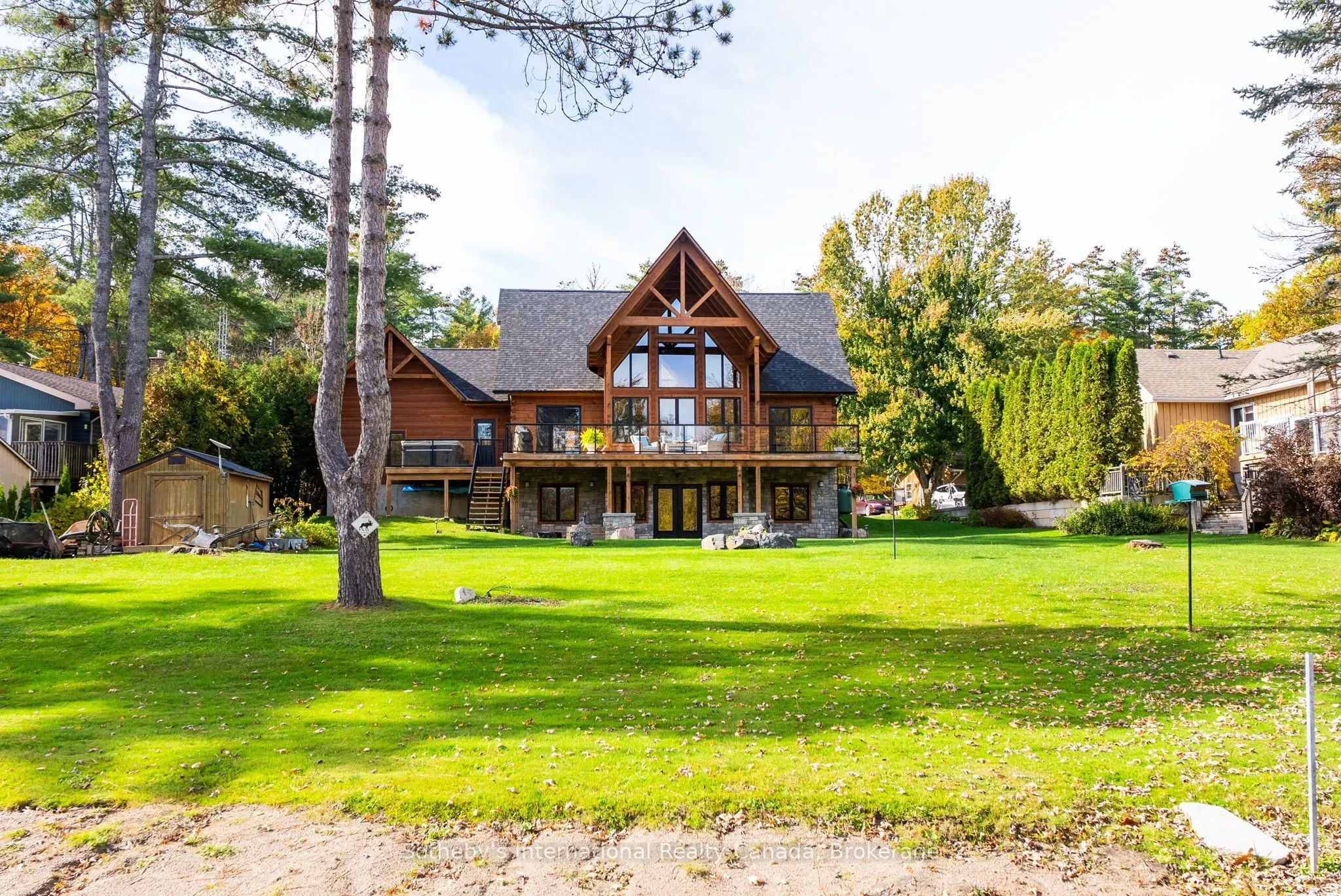 1935 Mcleod Drive