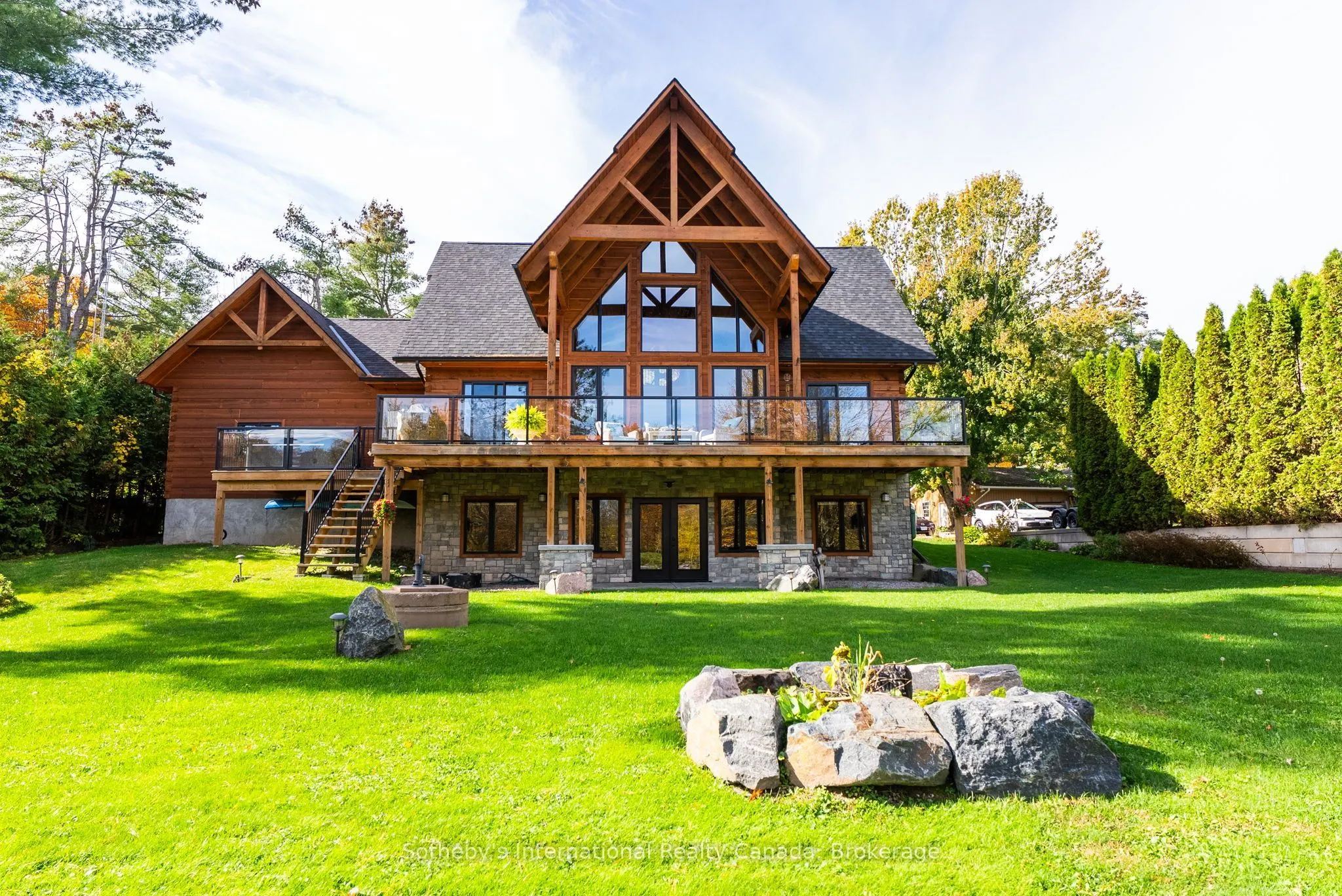 1935 Mcleod Drive