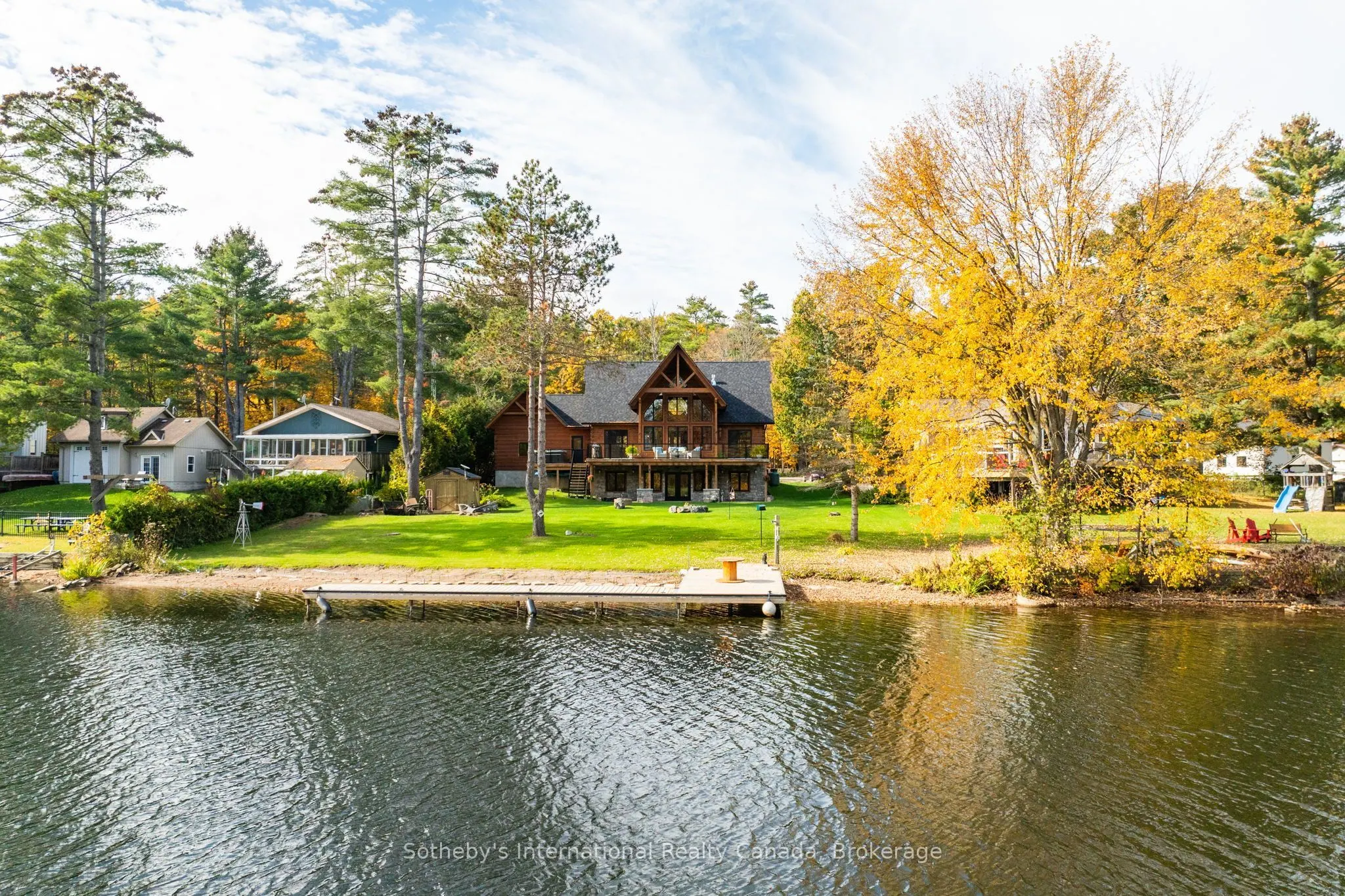 1935 Mcleod Drive