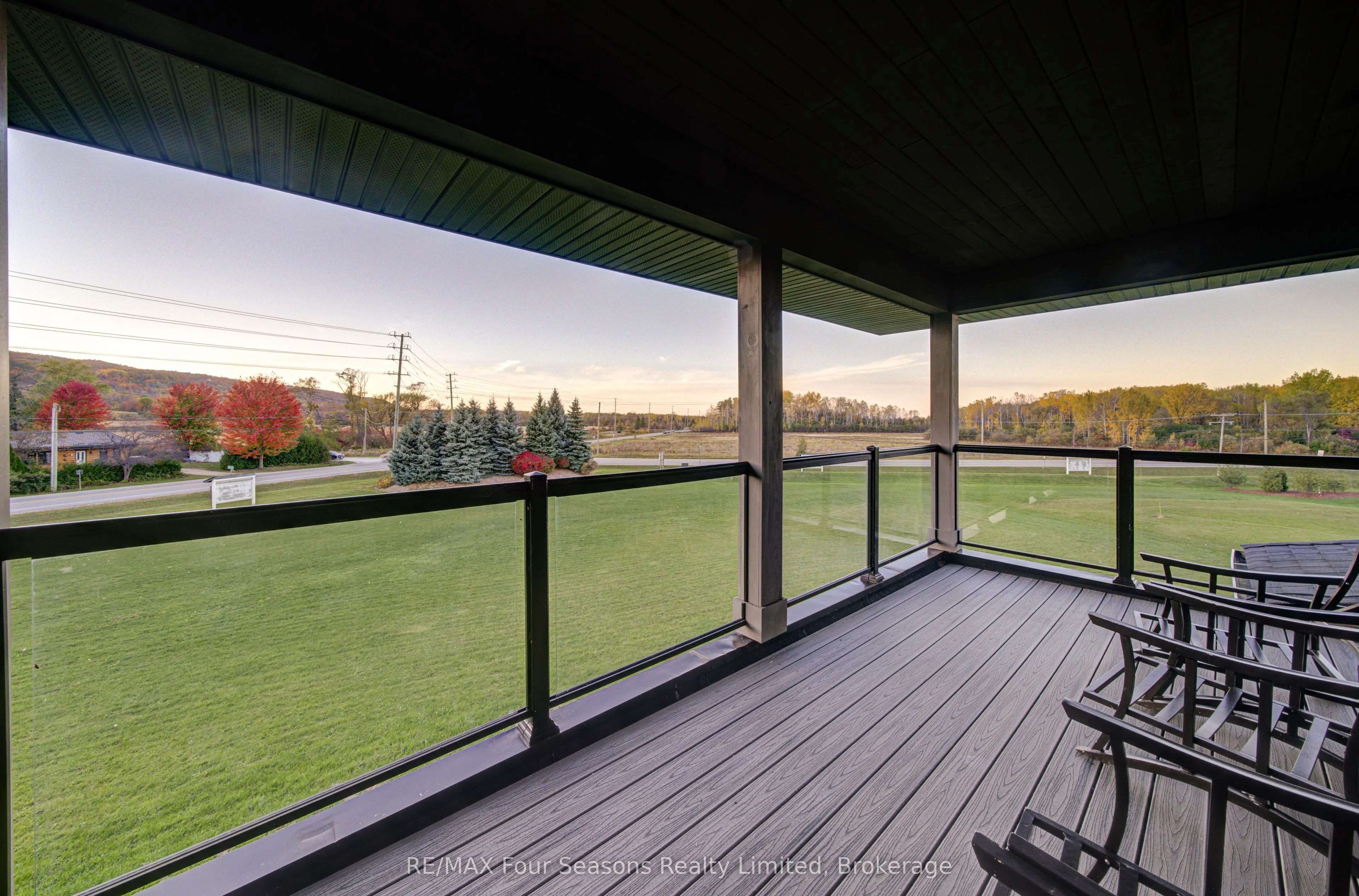 9 Windrose Valley Boulevard