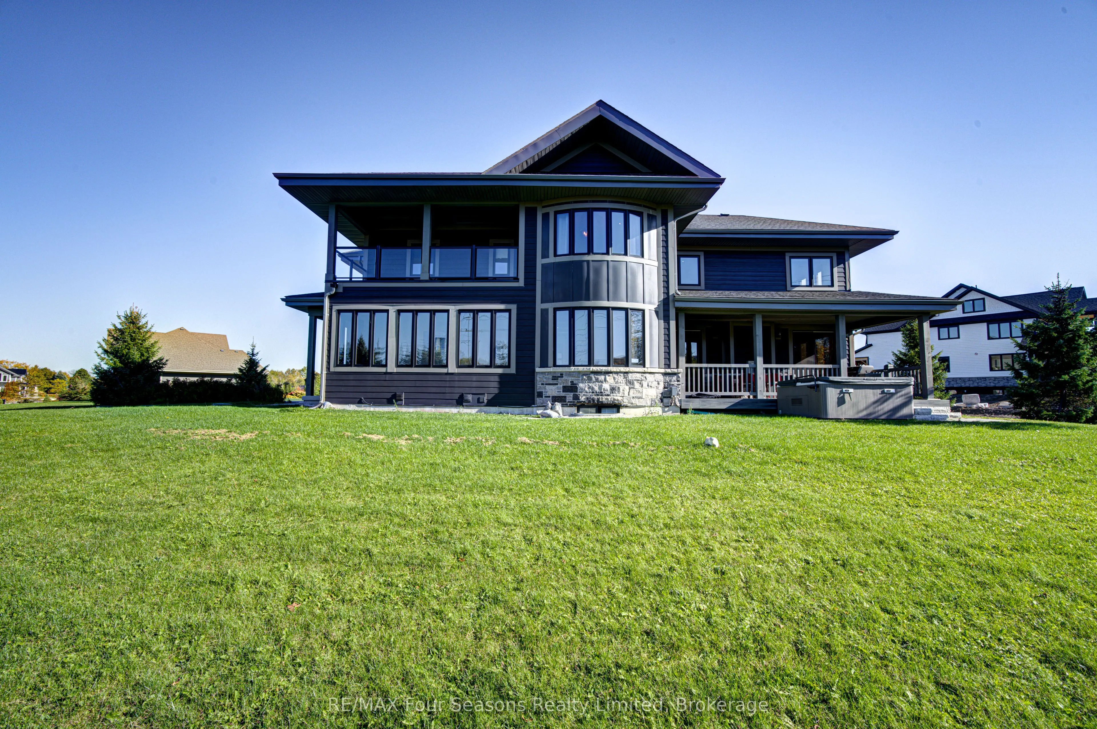 9 Windrose Valley Boulevard