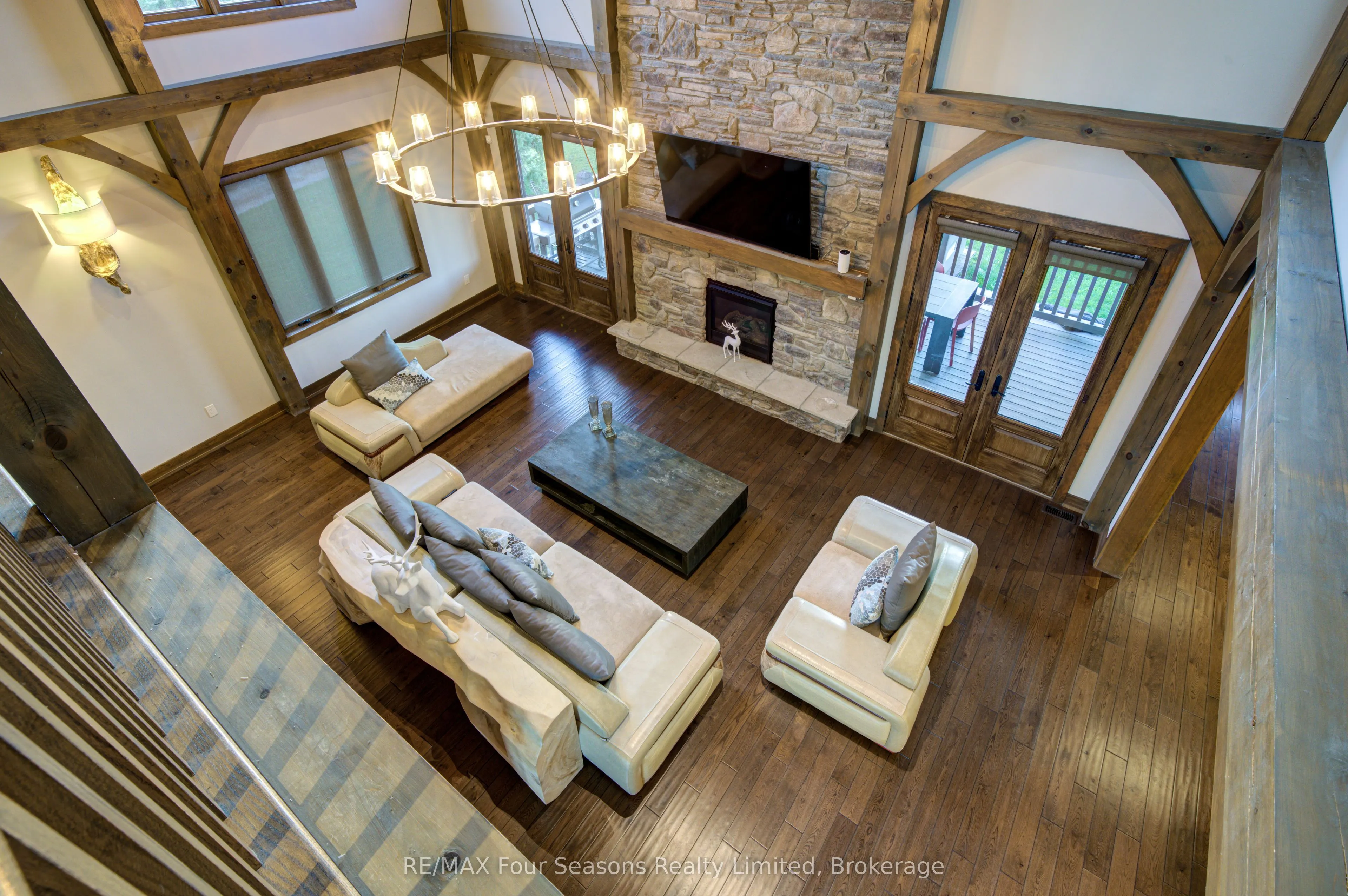 9 Windrose Valley Boulevard
