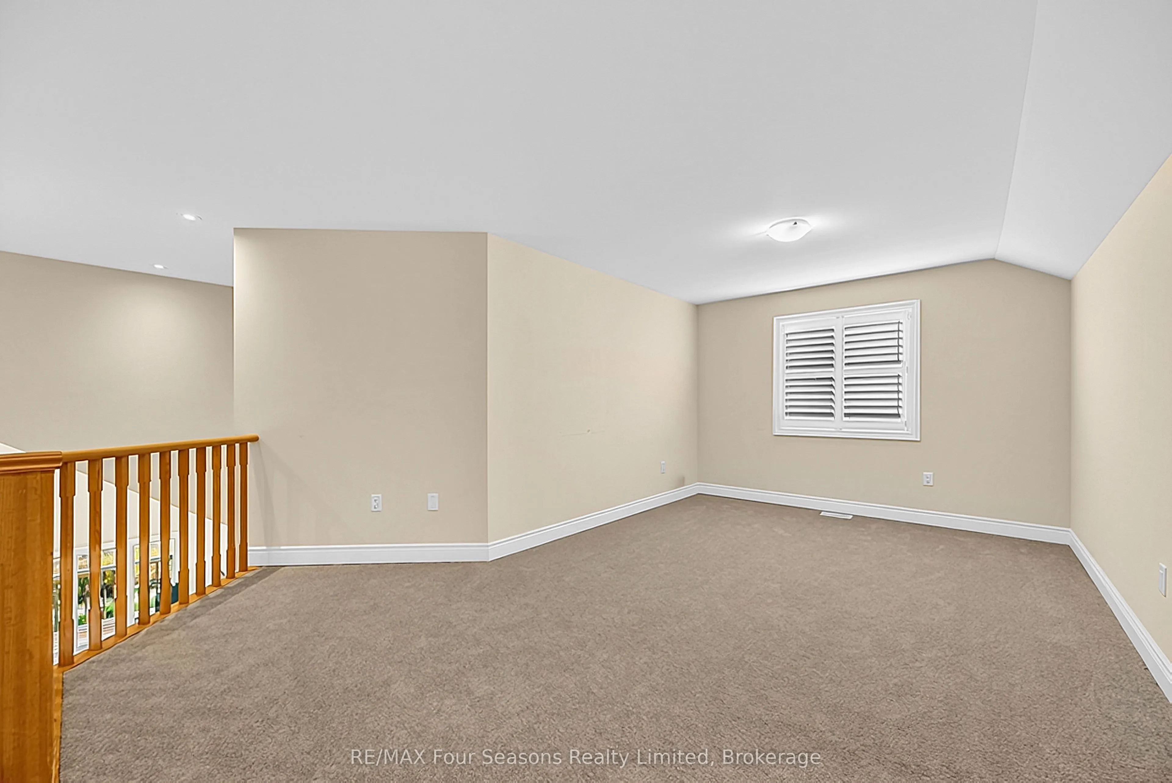 100 Kari Crescent #60