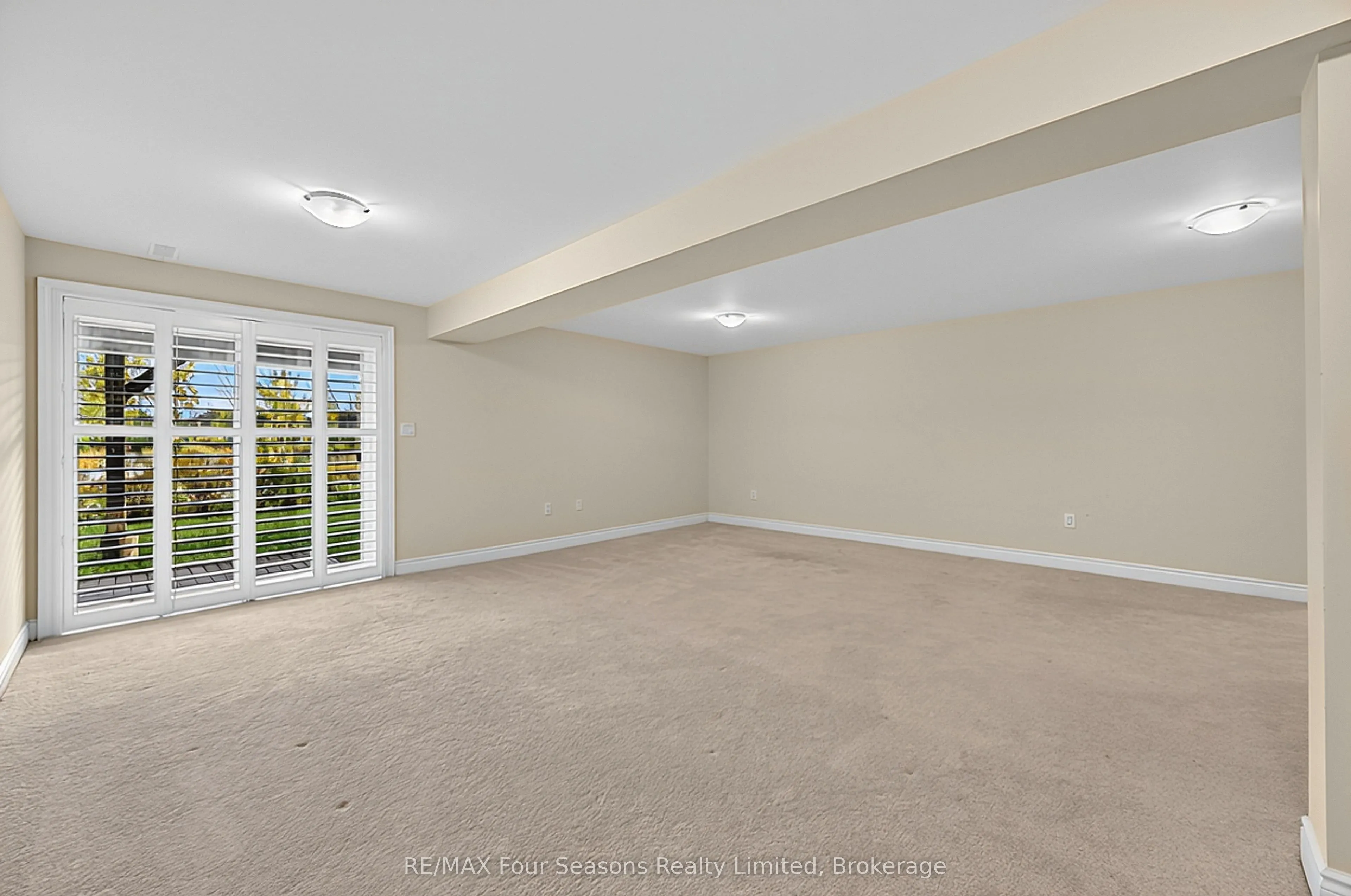 100 Kari Crescent #60