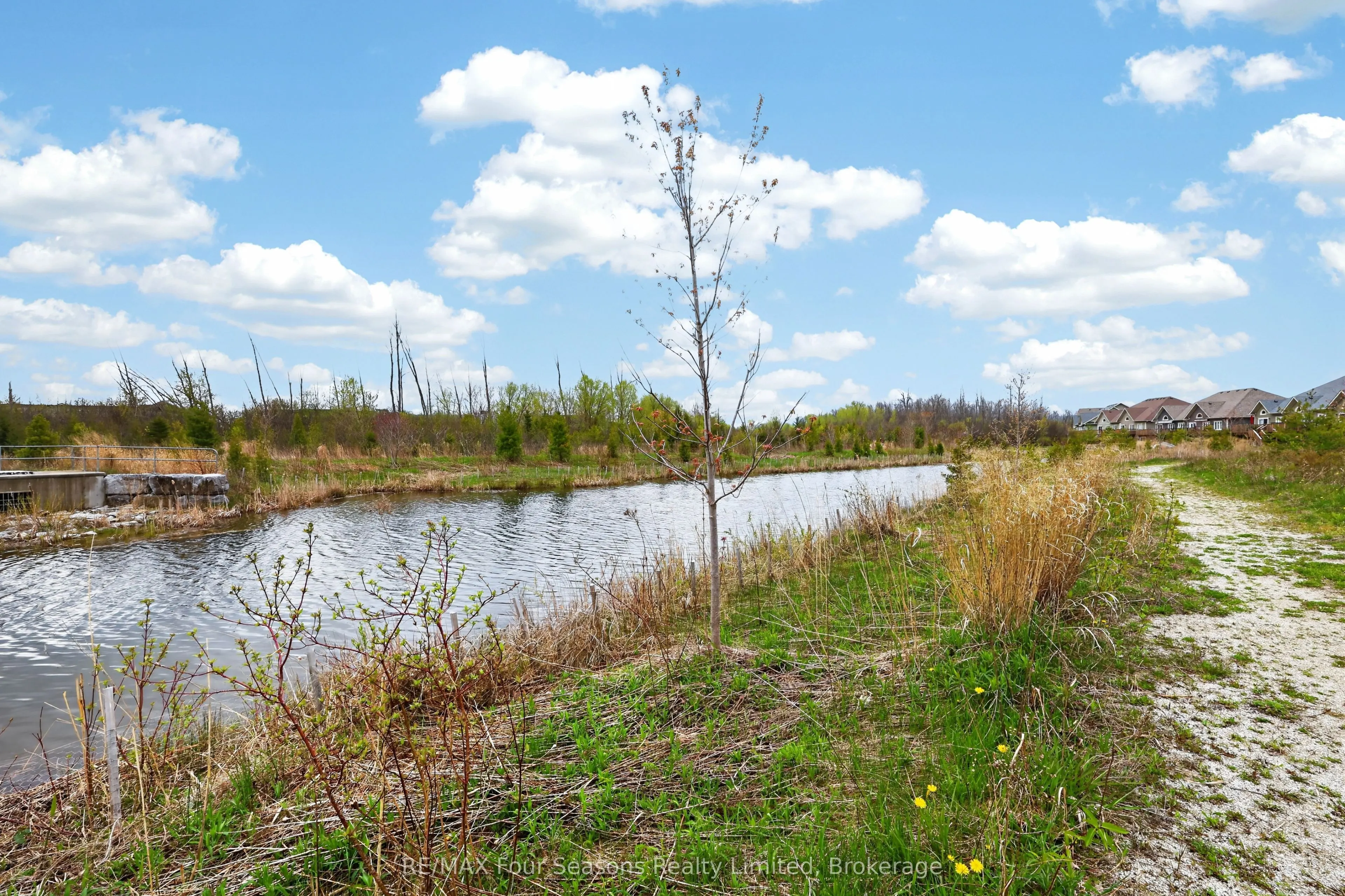 100 Kari Crescent #60
