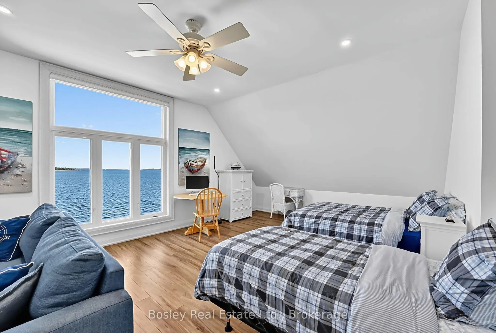 42 Robins Point Road