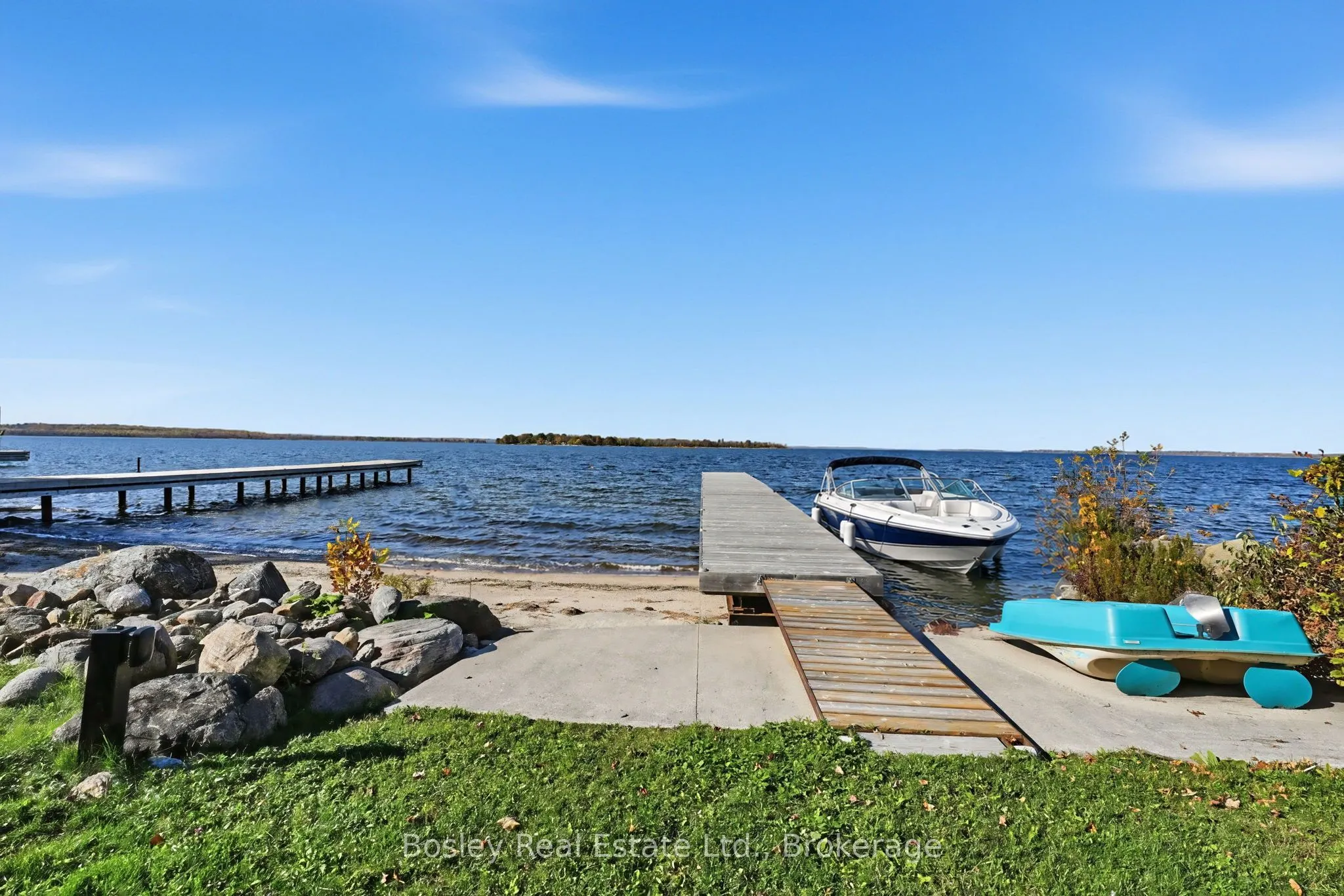 42 Robins Point Road