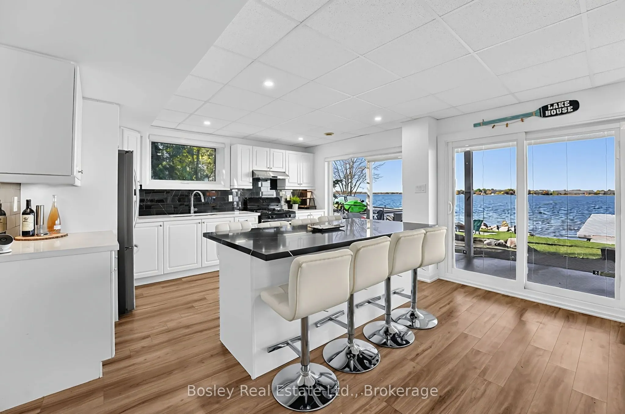 42 Robins Point Road
