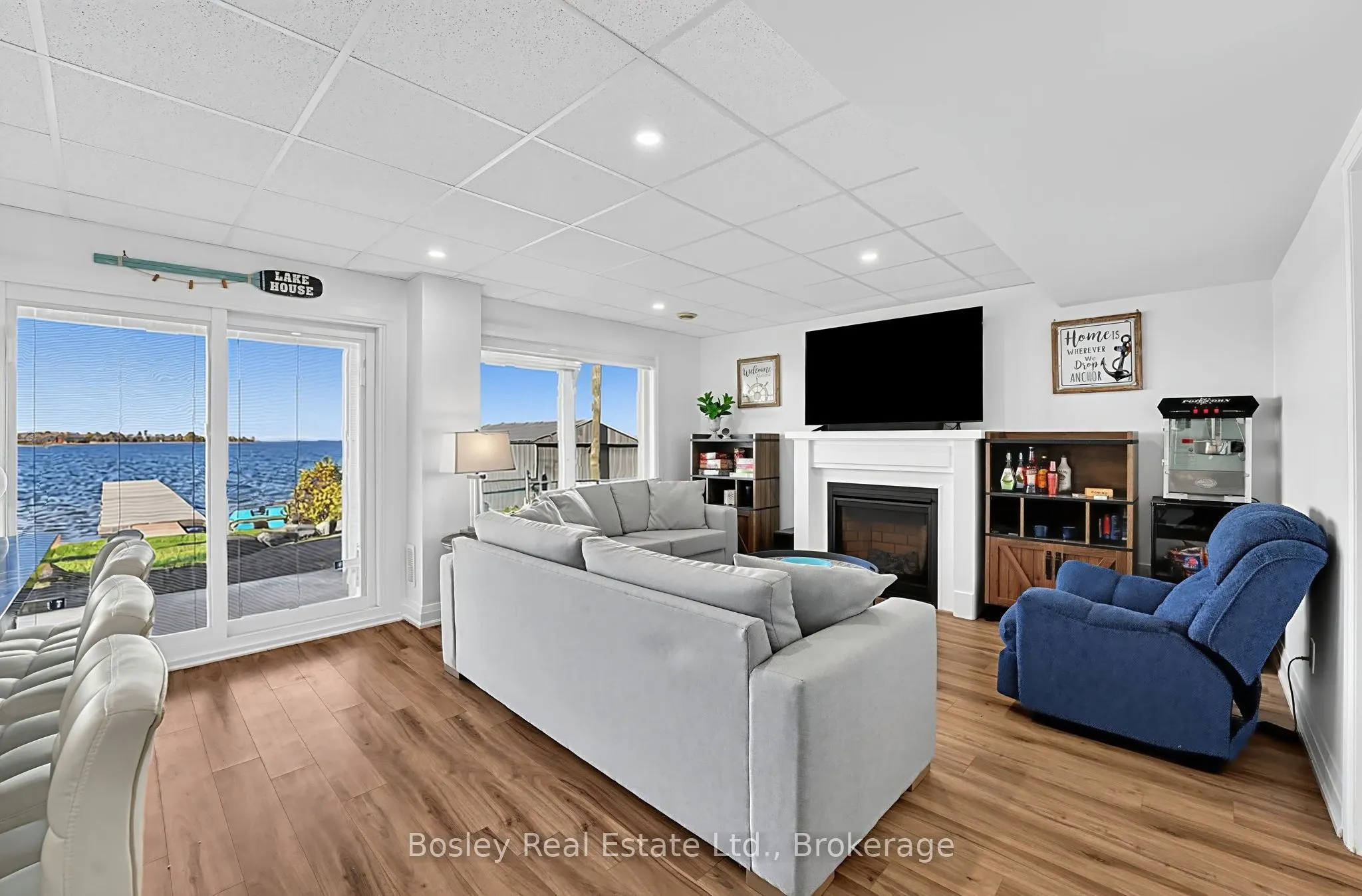 42 Robins Point Road