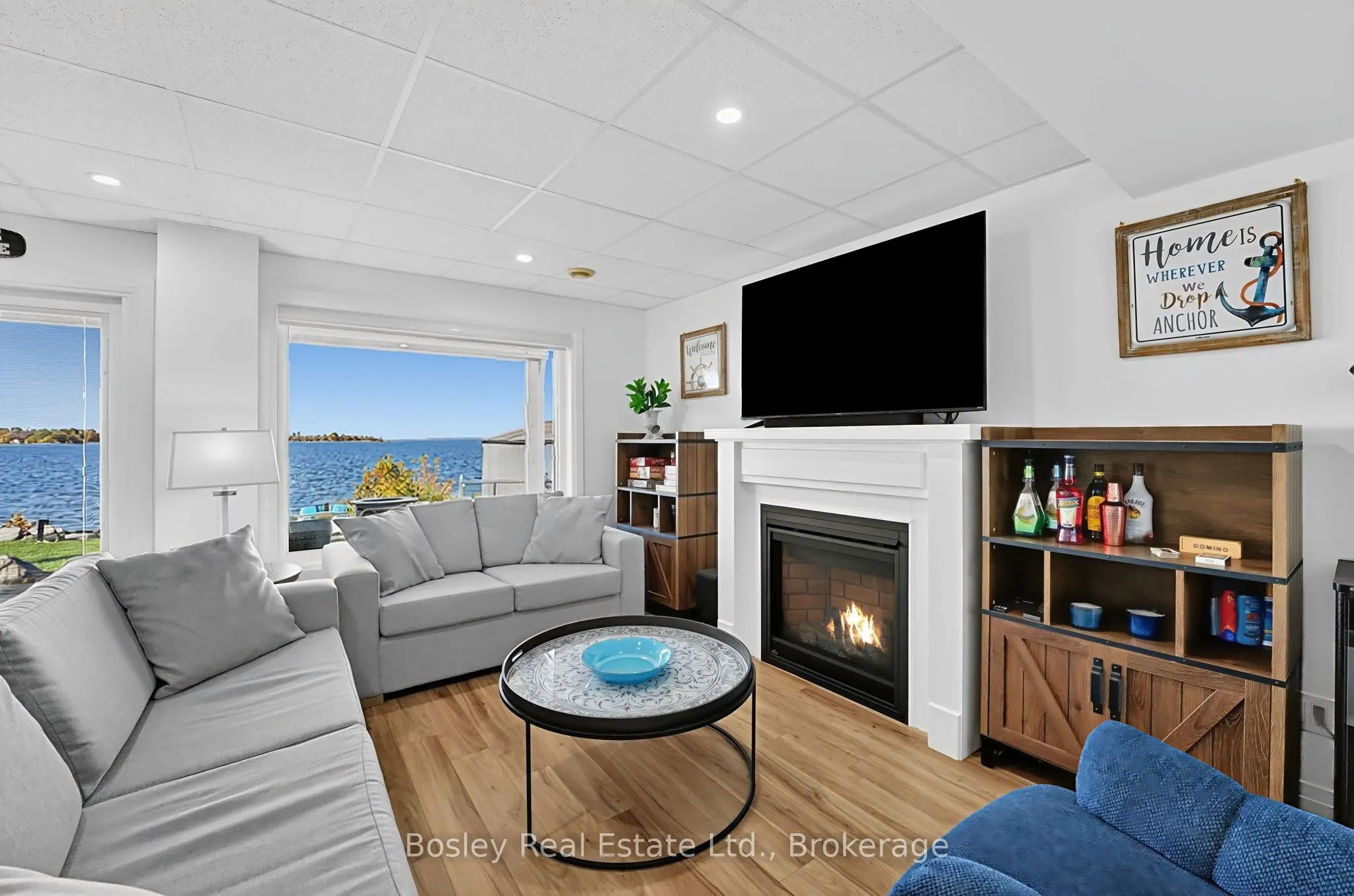 42 Robins Point Road