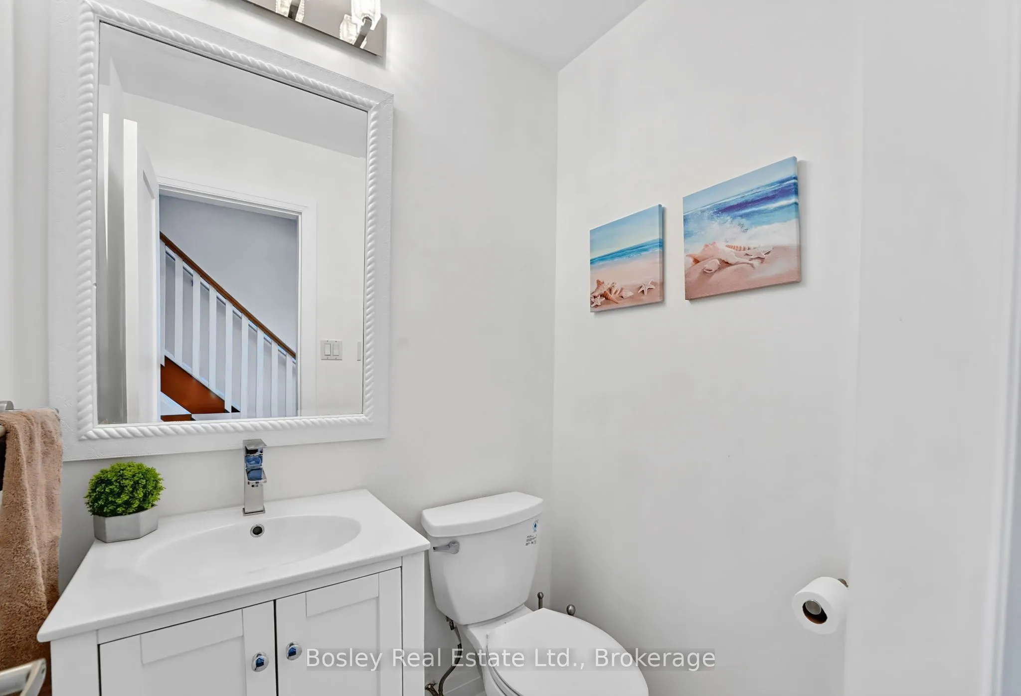 42 Robins Point Road