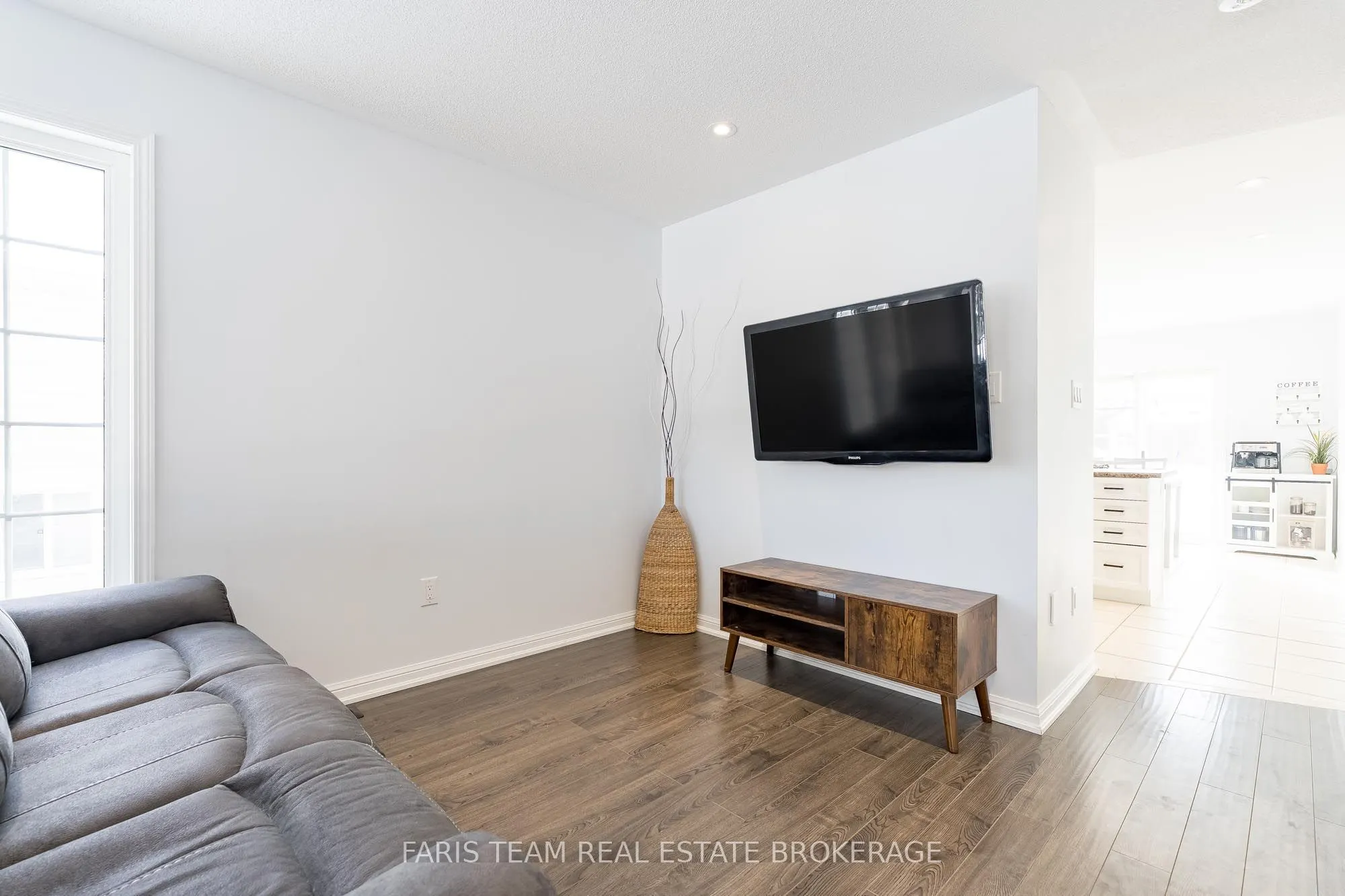 92 Wesley Avenue