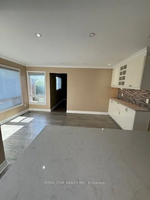 480 Grove Street E #Main/2nd Floor