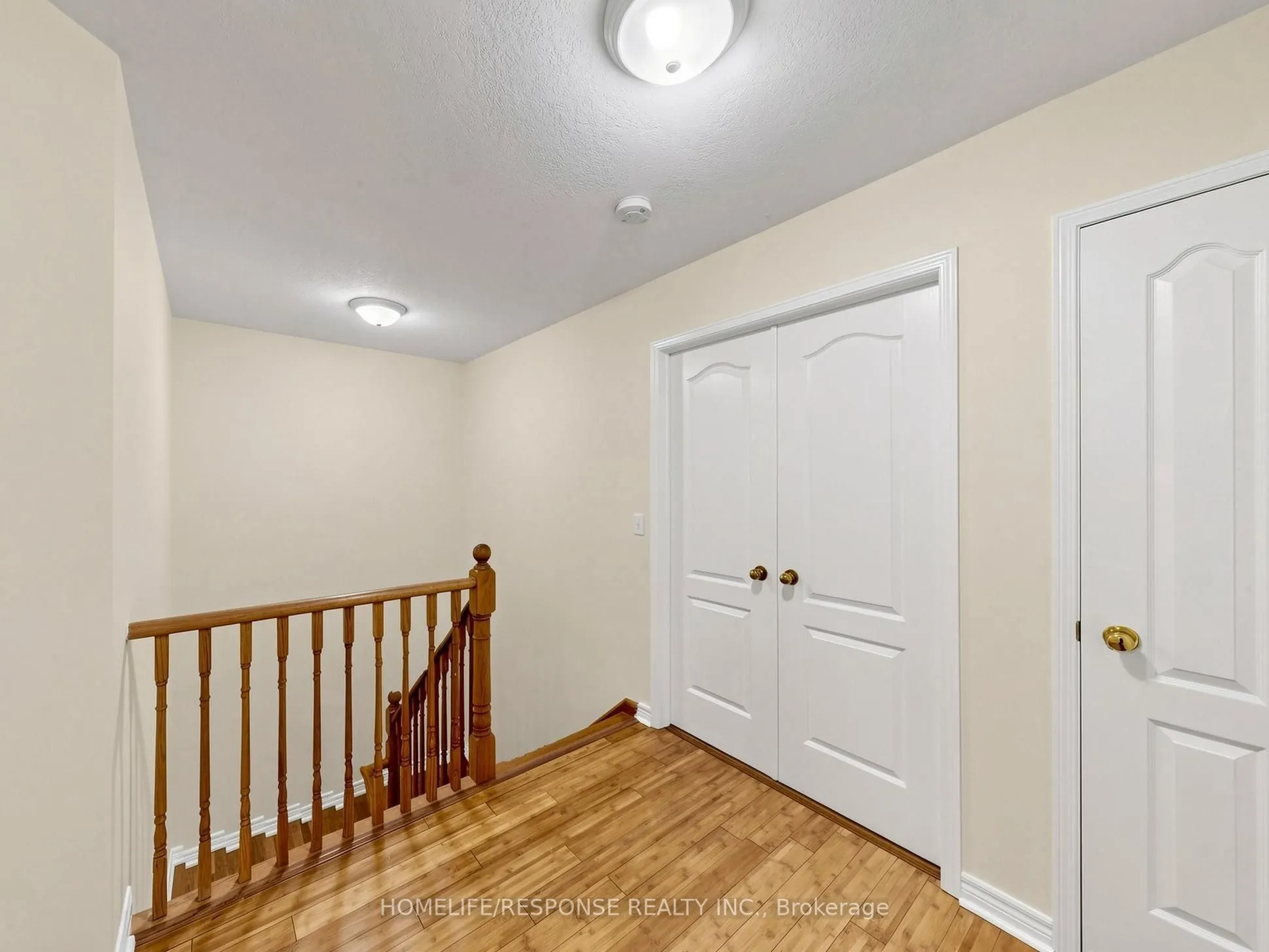 800 West Ridge Boulevard #32
