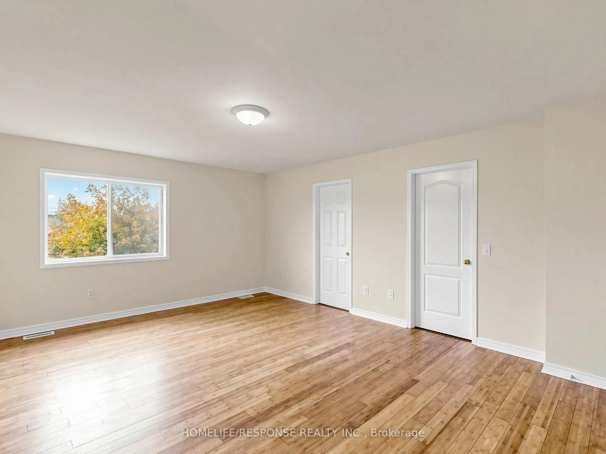 800 West Ridge Boulevard #32