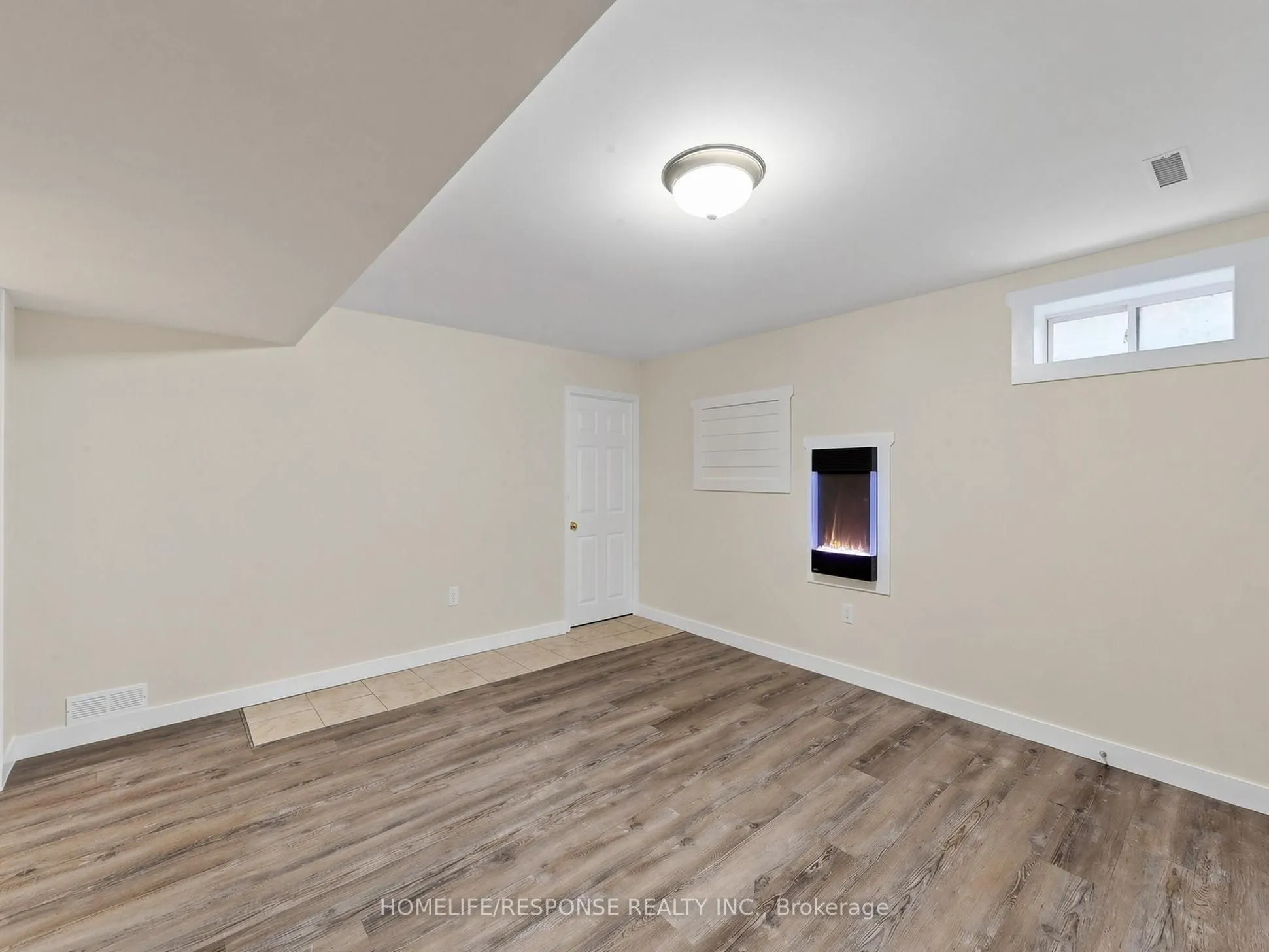 800 West Ridge Boulevard #32