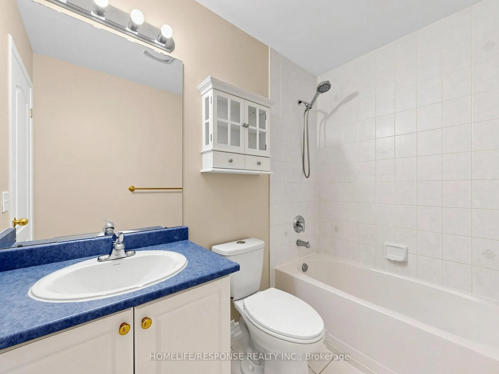 800 West Ridge Boulevard #32