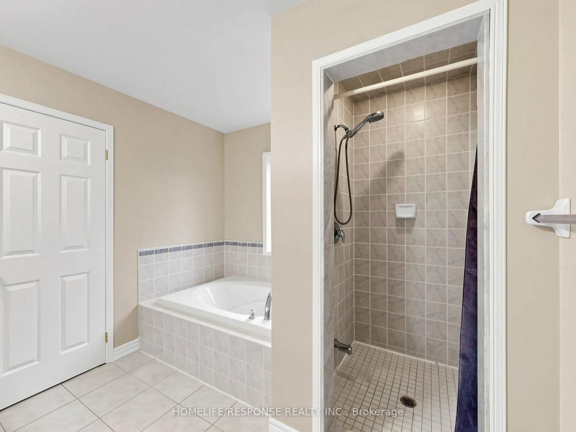 800 West Ridge Boulevard #32