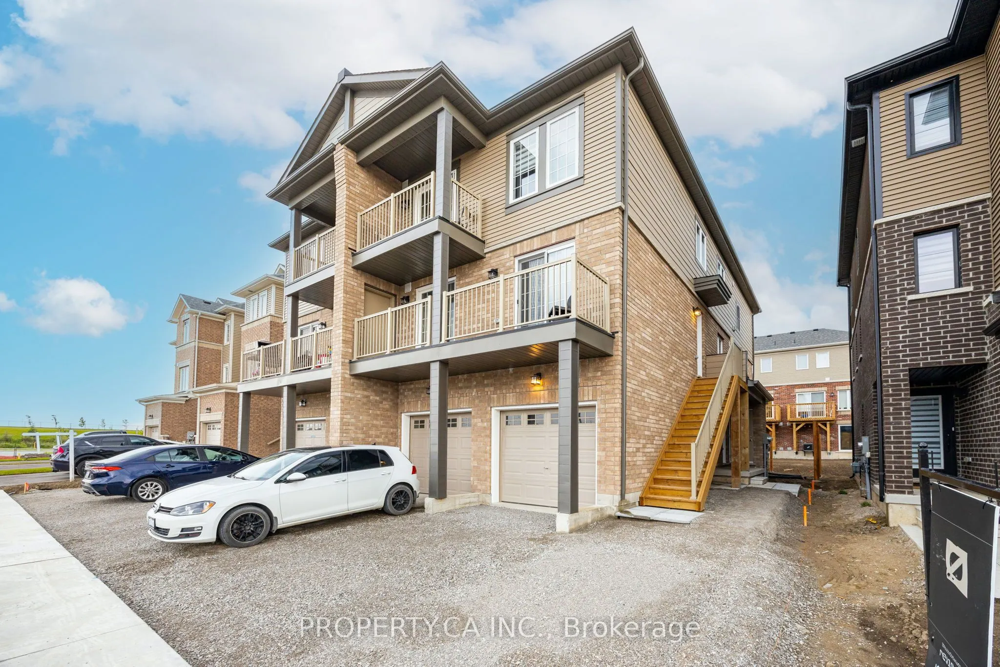 11 Tobias Lane #5