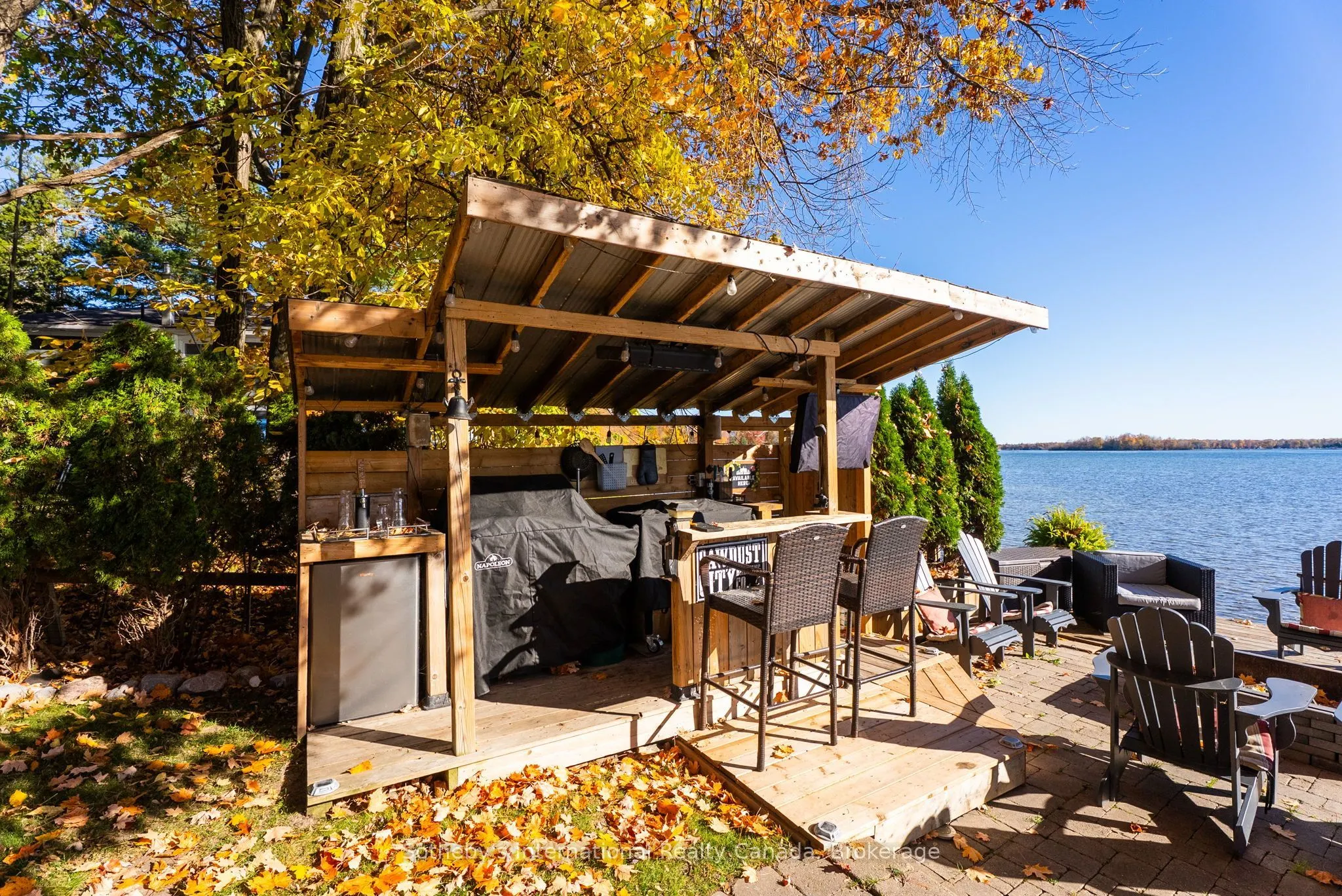 3211 Crescent Bay Road