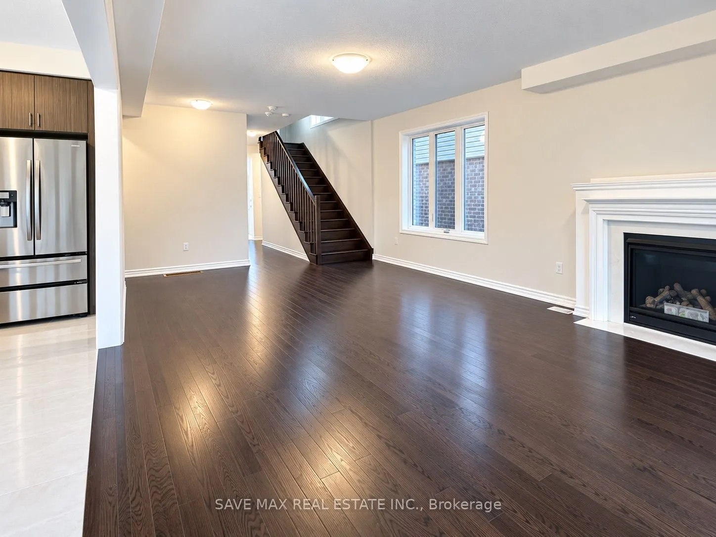 209 Terry Fox Drive