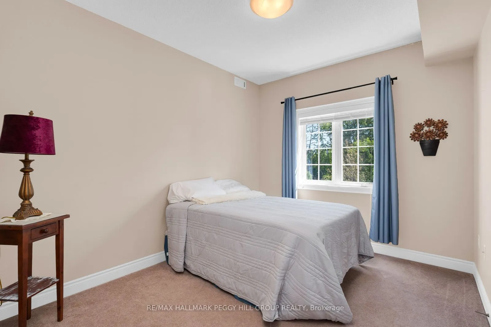 43 Ferndale Drive S #302