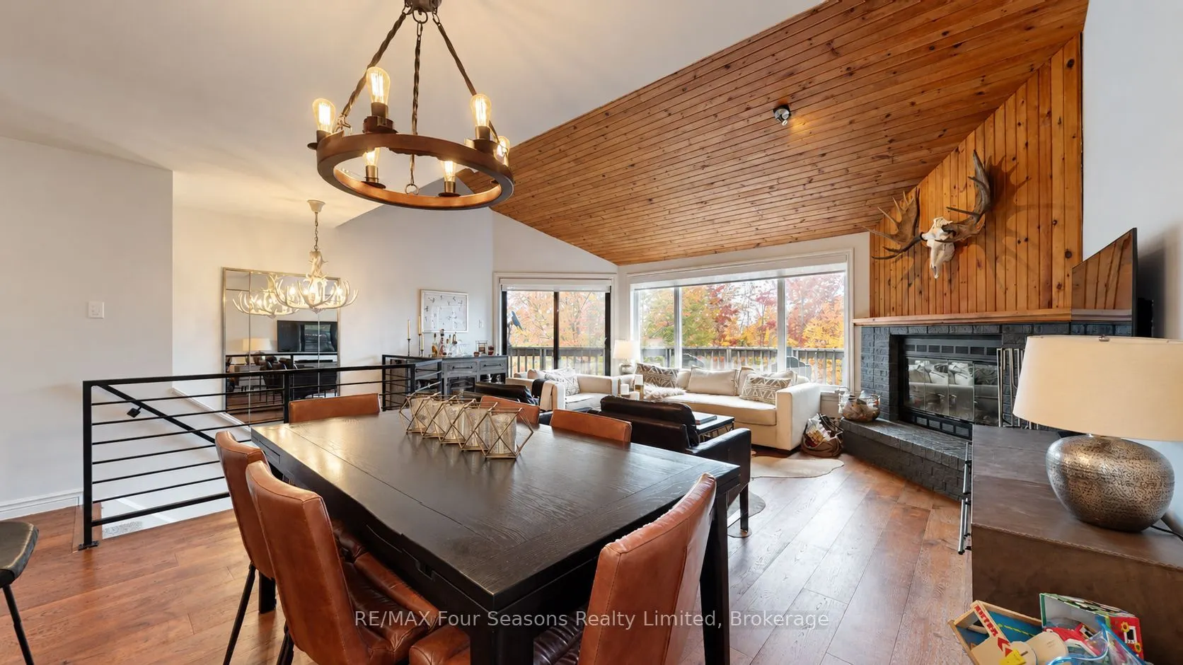 1945 Nottawasaga Concession 10 Concession S #12