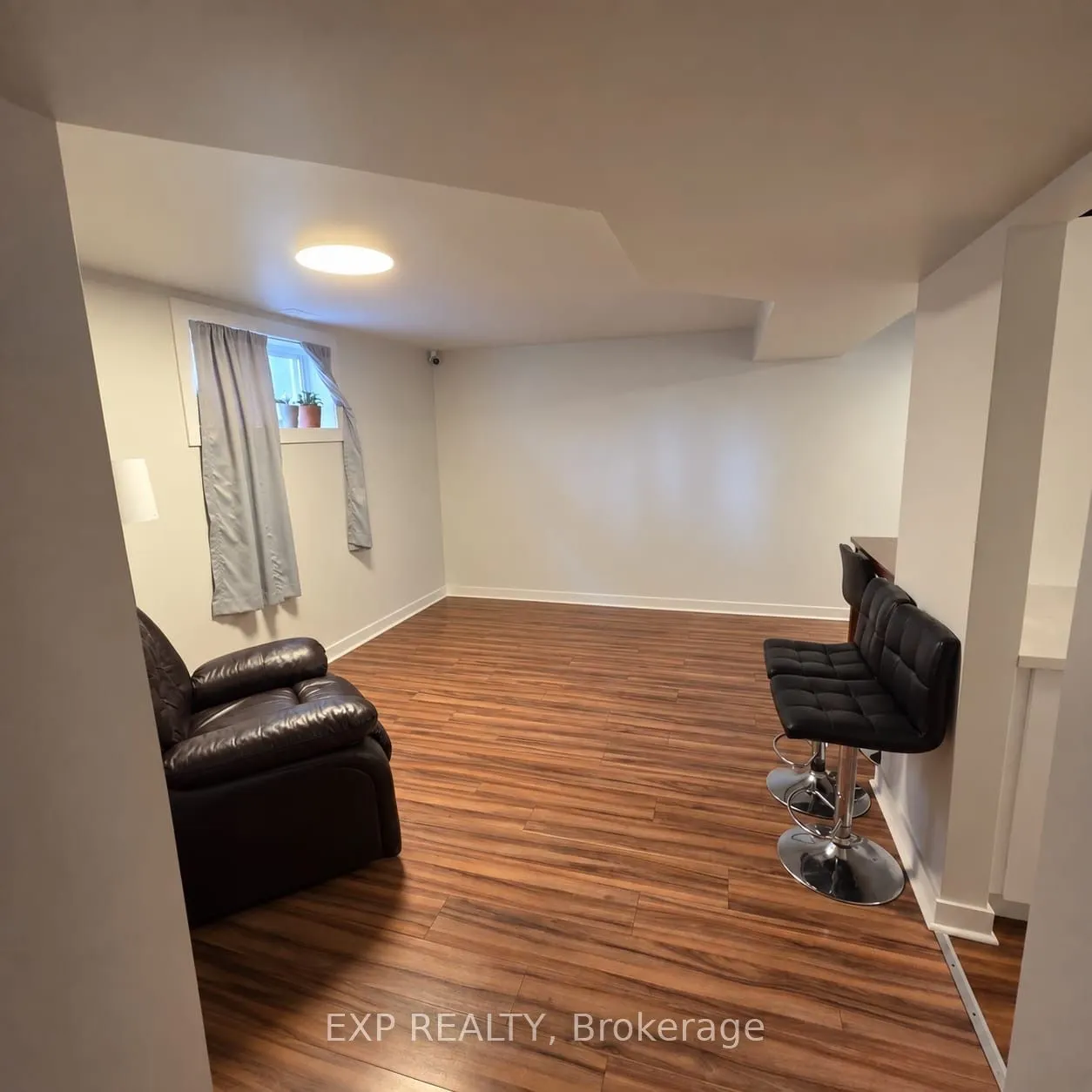 16 Lucas Avenue #Lower