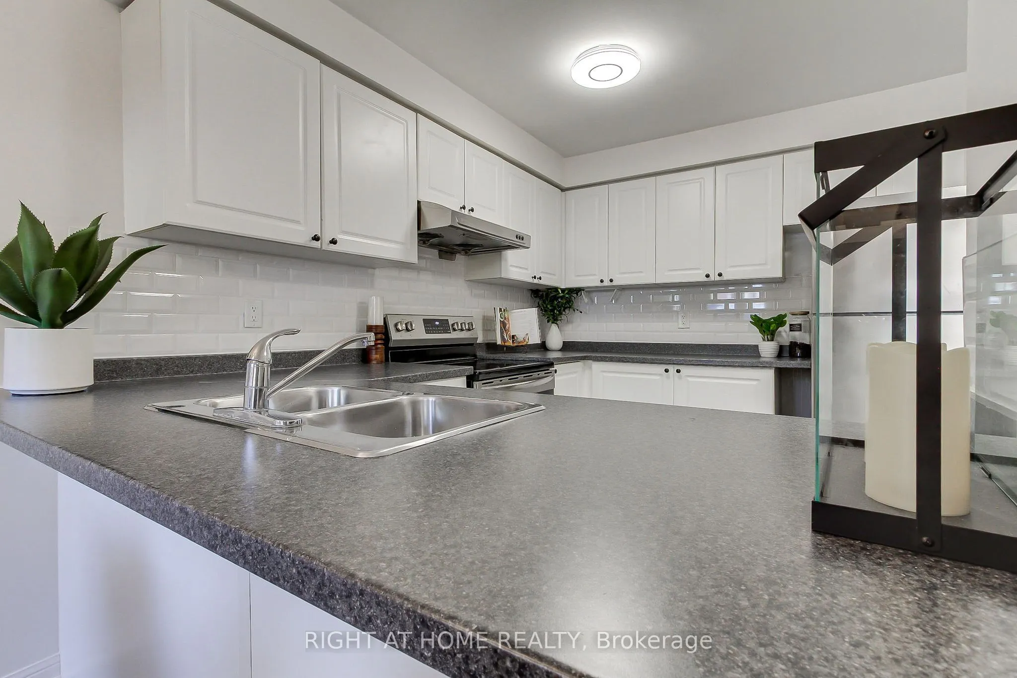 371 Ferndale Drive