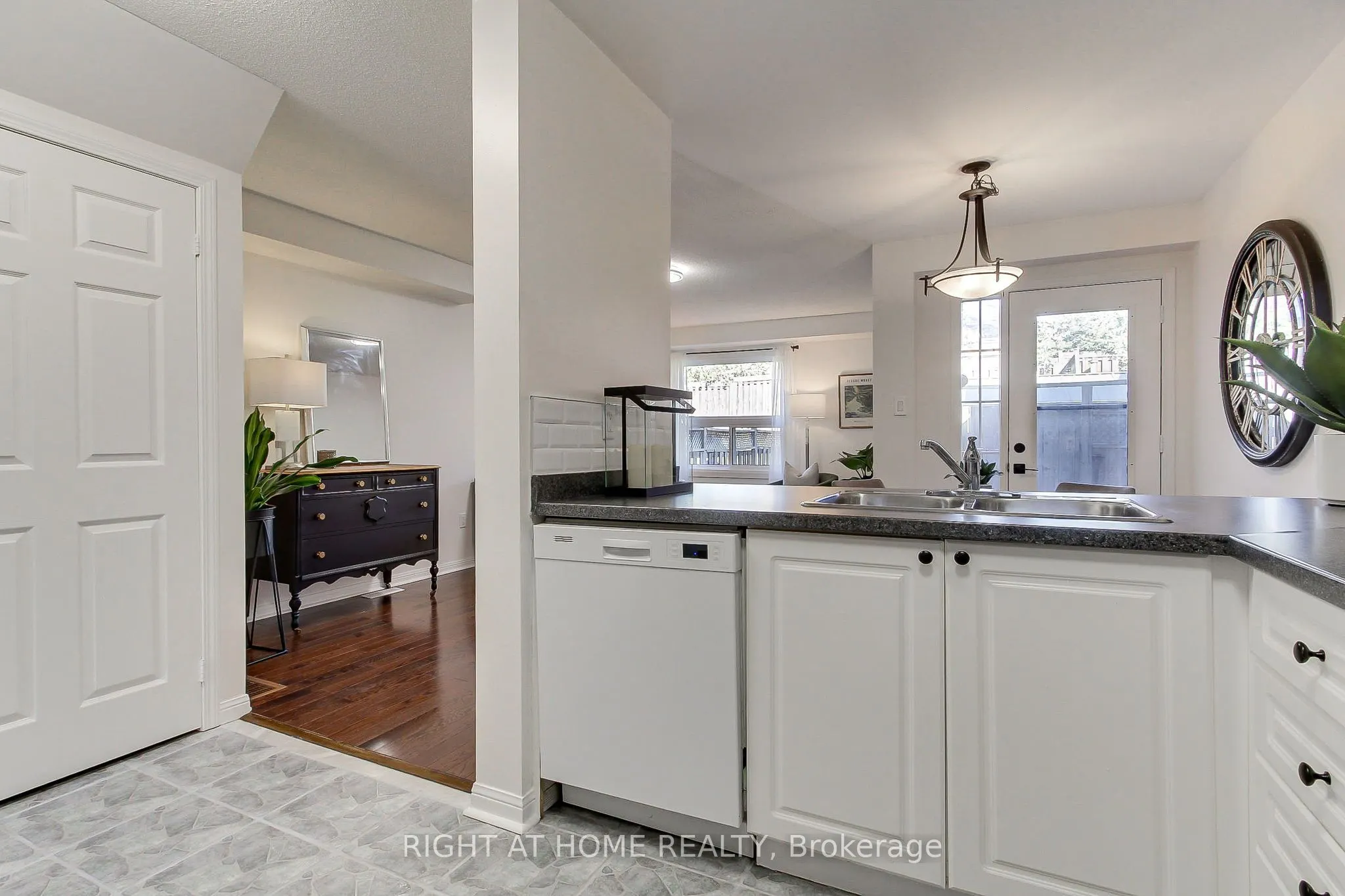 371 Ferndale Drive