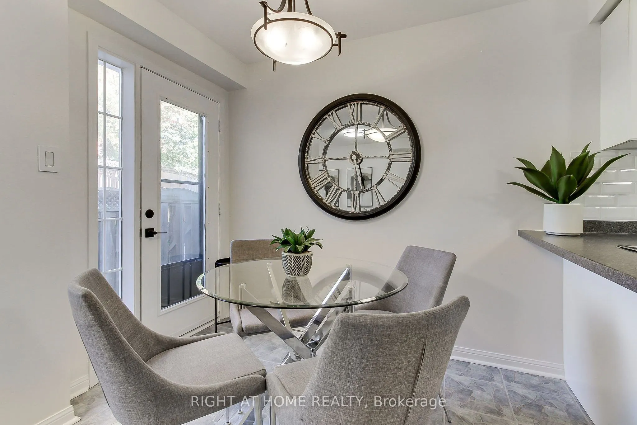 371 Ferndale Drive