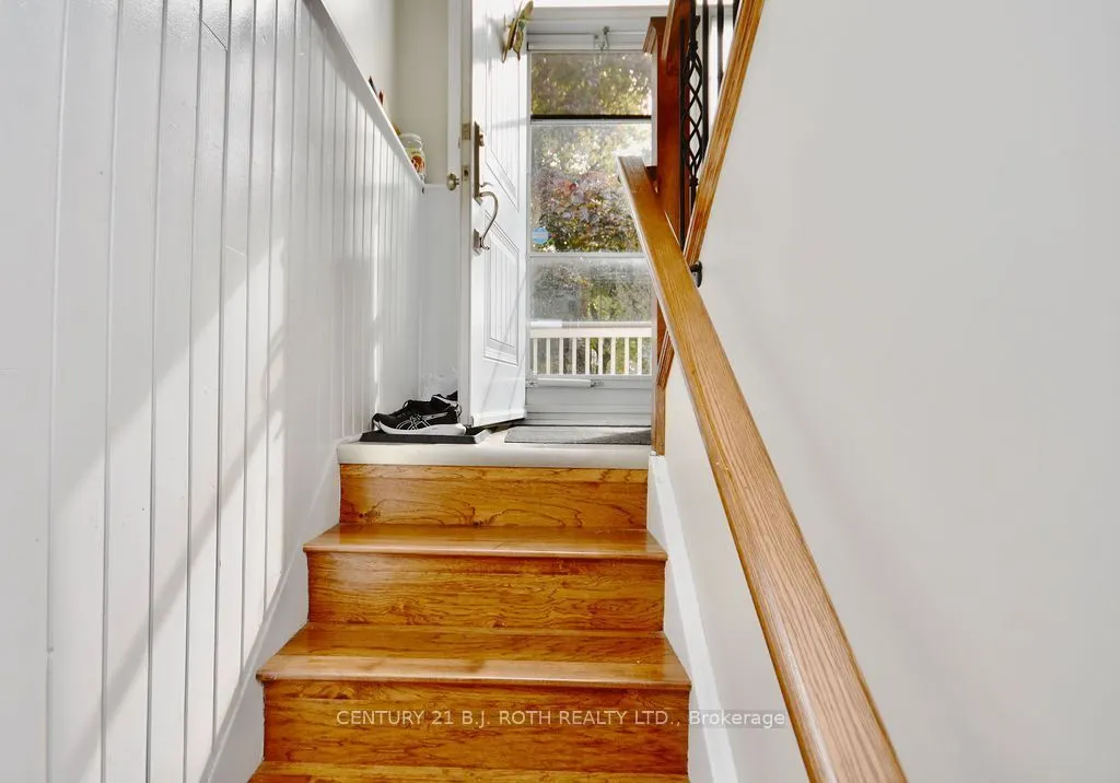 38 CHARLBROOK Avenue