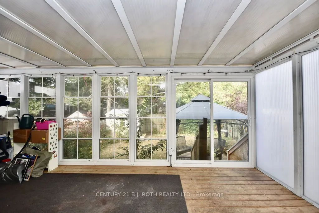 38 CHARLBROOK Avenue
