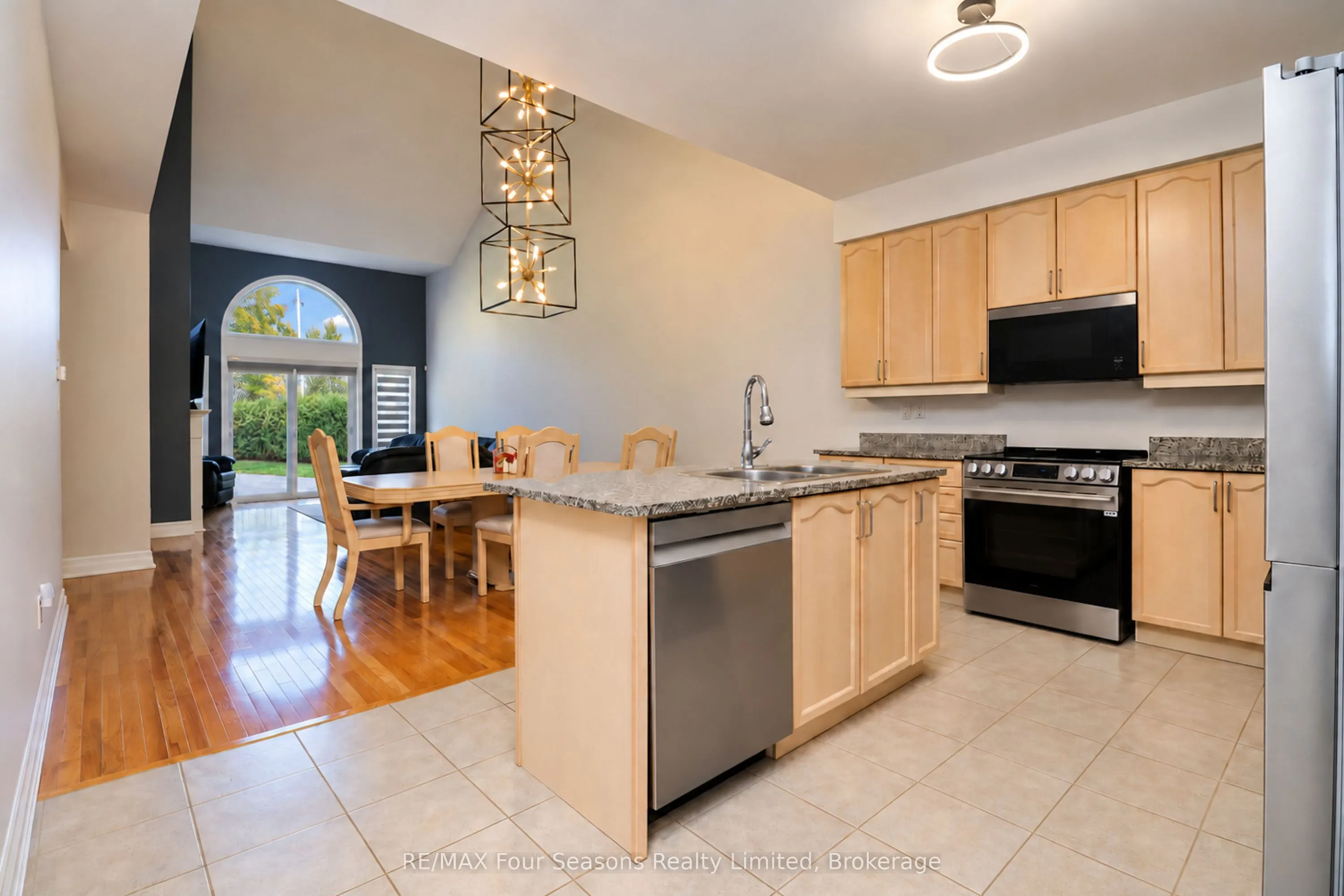15 Waterside Lane #8