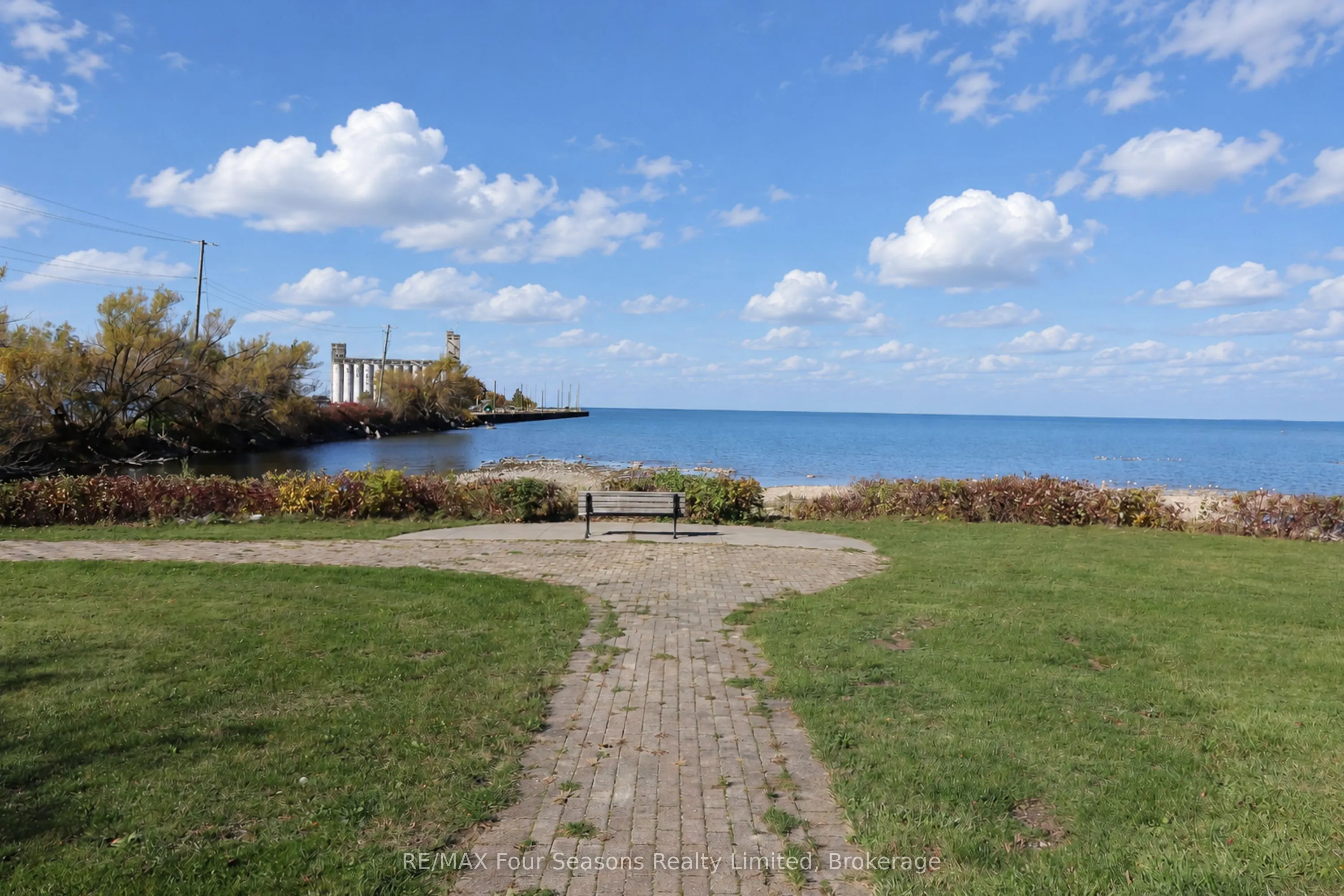 15 Waterside Lane #8