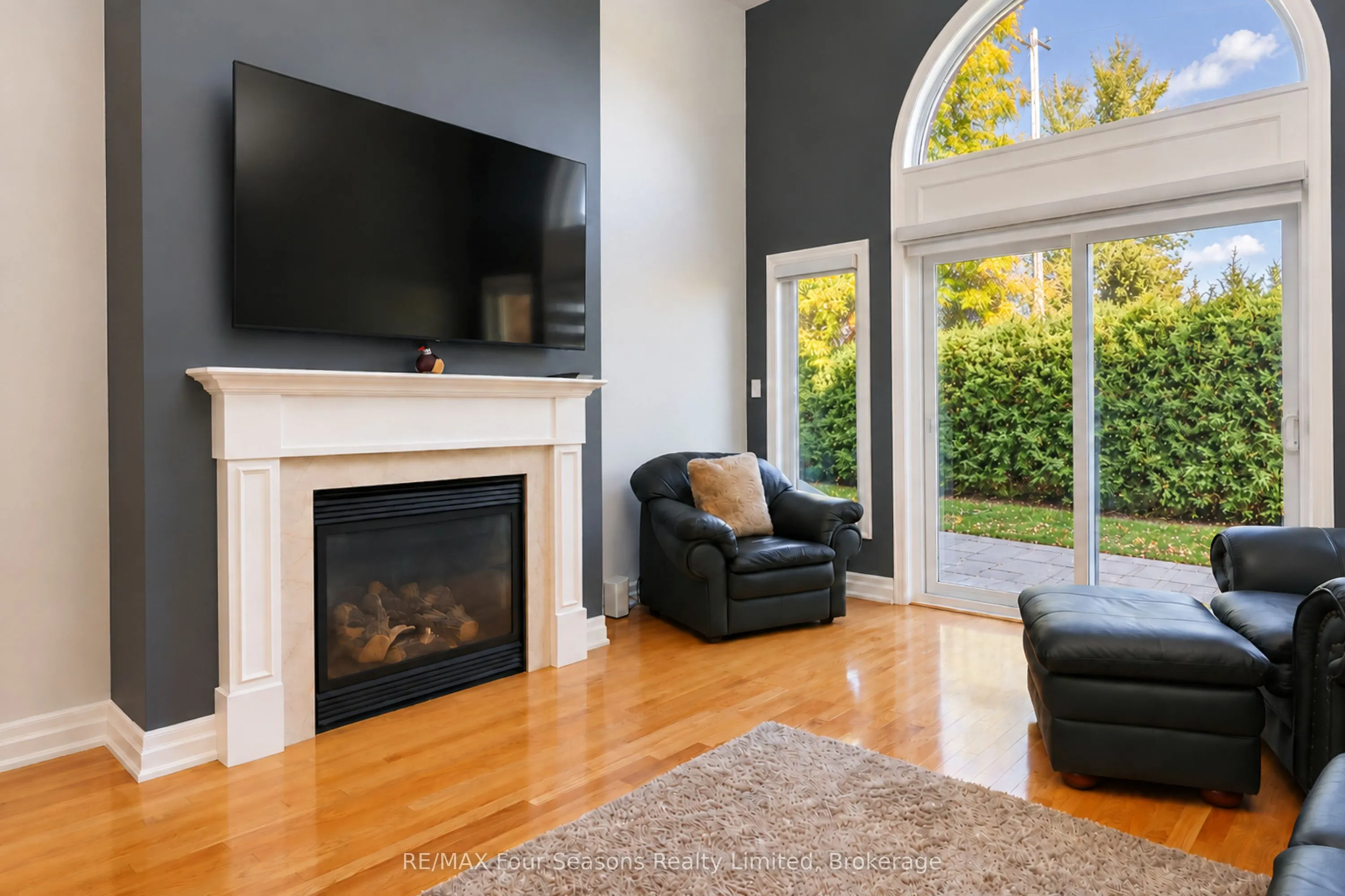 15 Waterside Lane #8