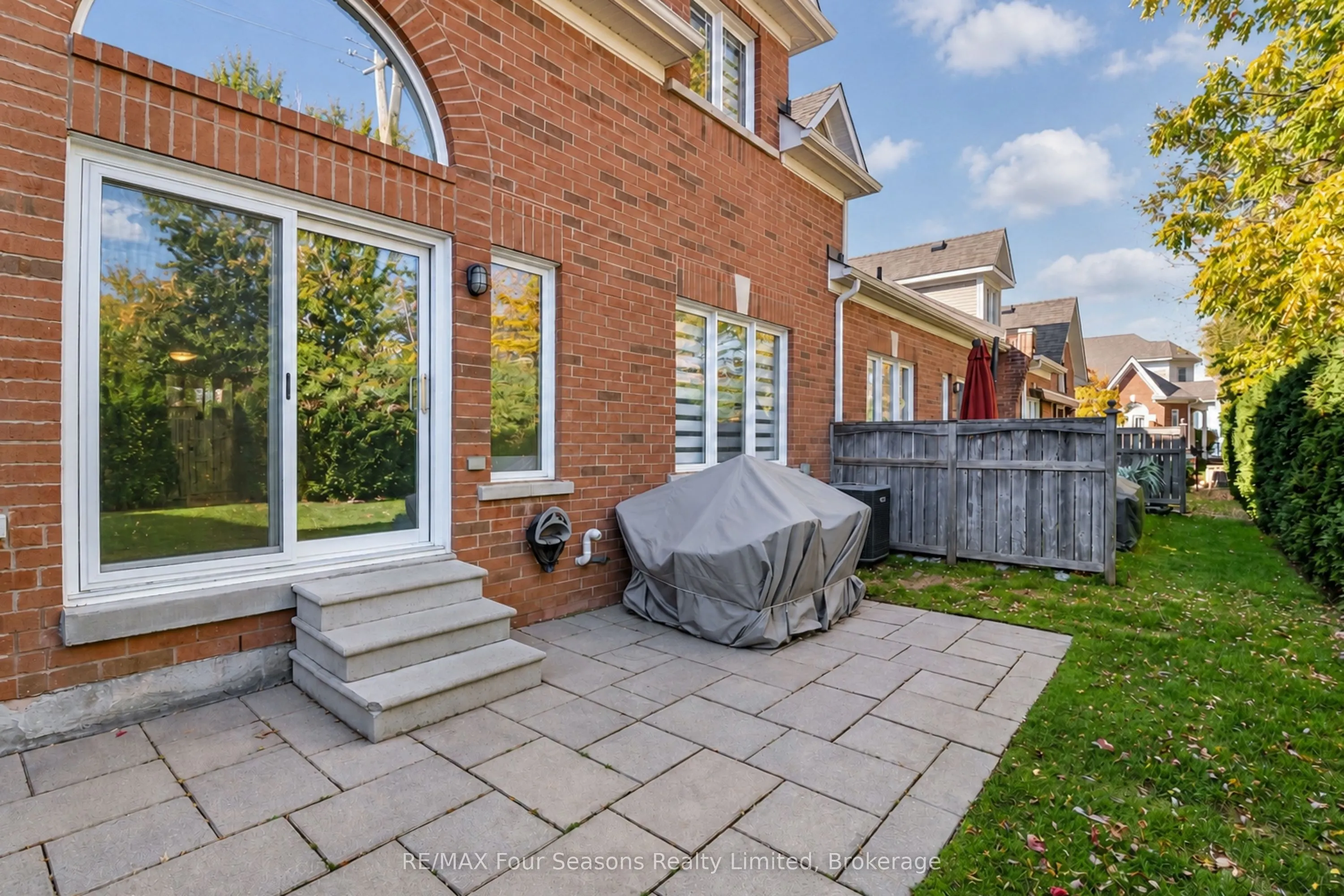 15 Waterside Lane #8