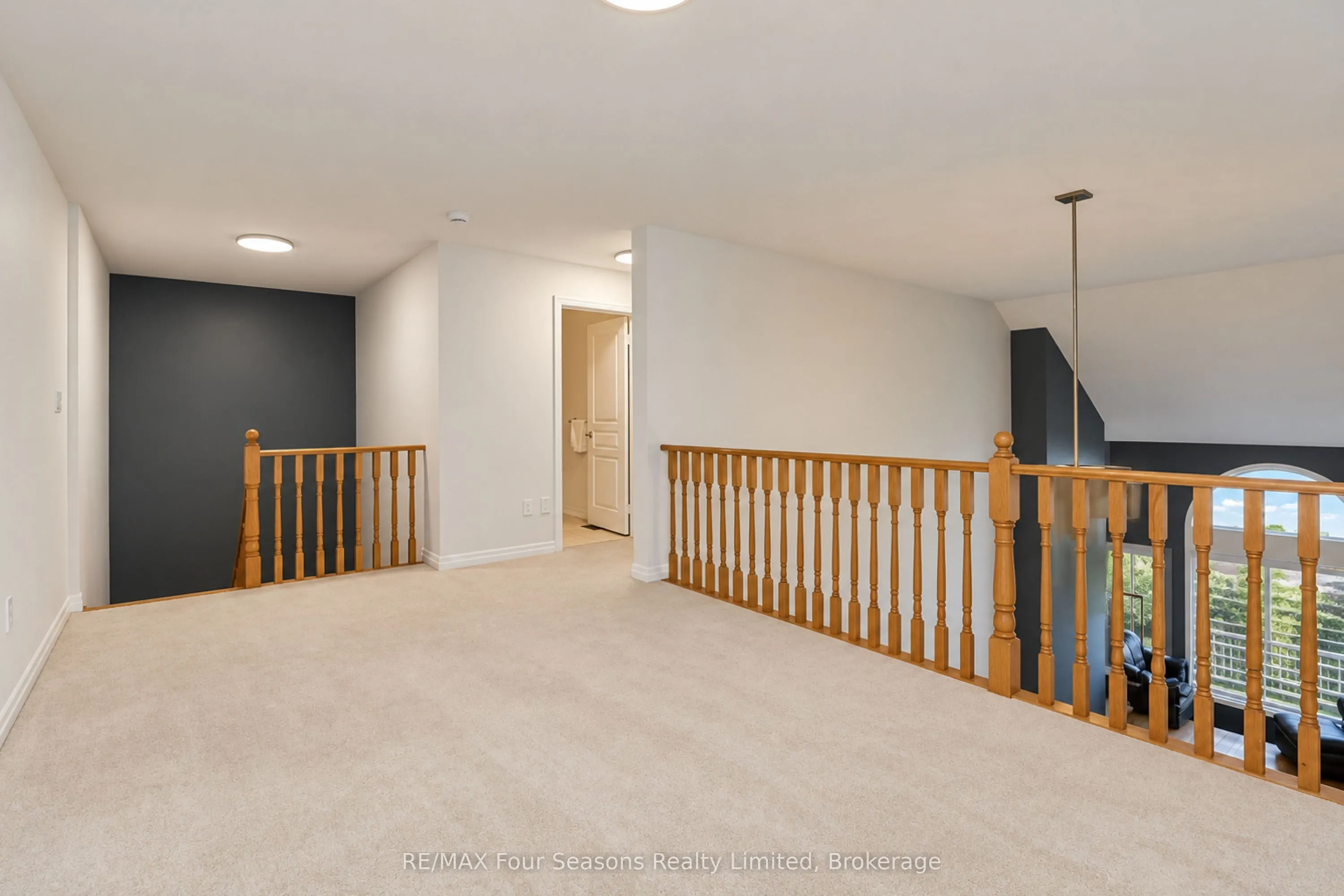 15 Waterside Lane #8