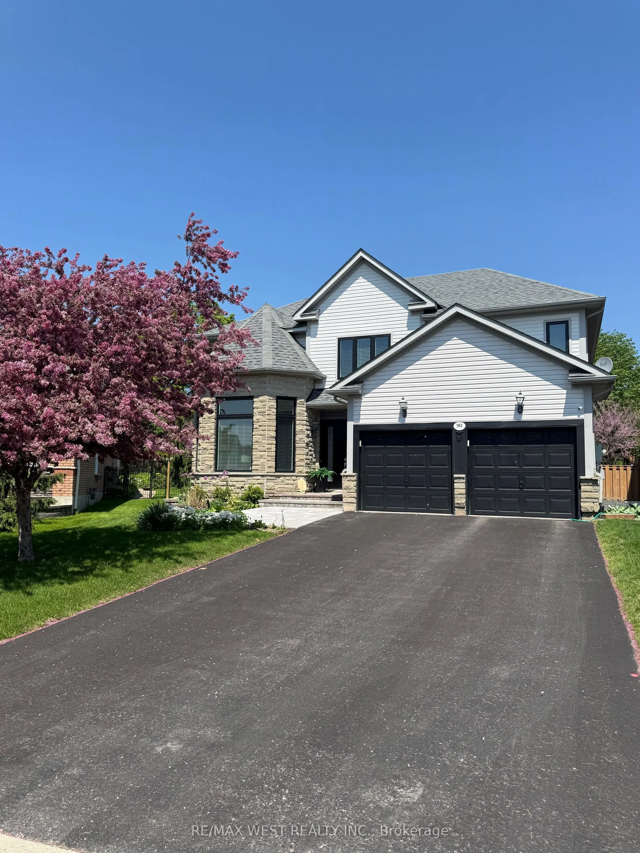 90 Birkhall Place