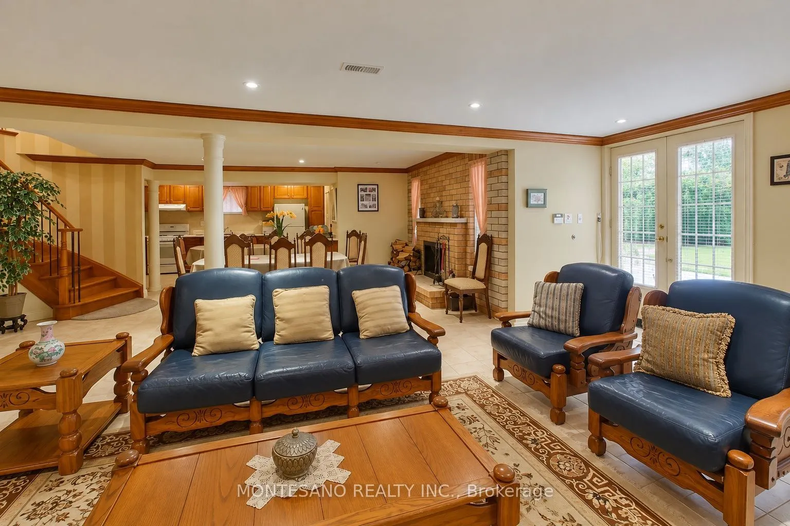 1133 Siesta Drive