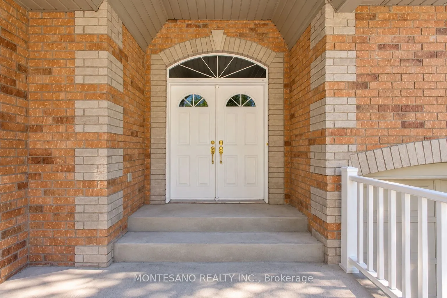 1133 Siesta Drive