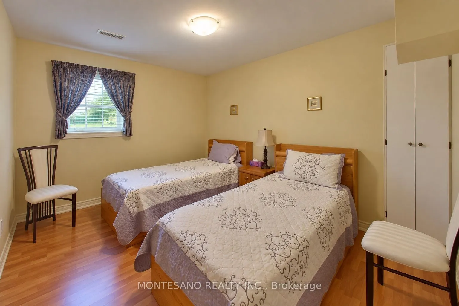 1133 Siesta Drive