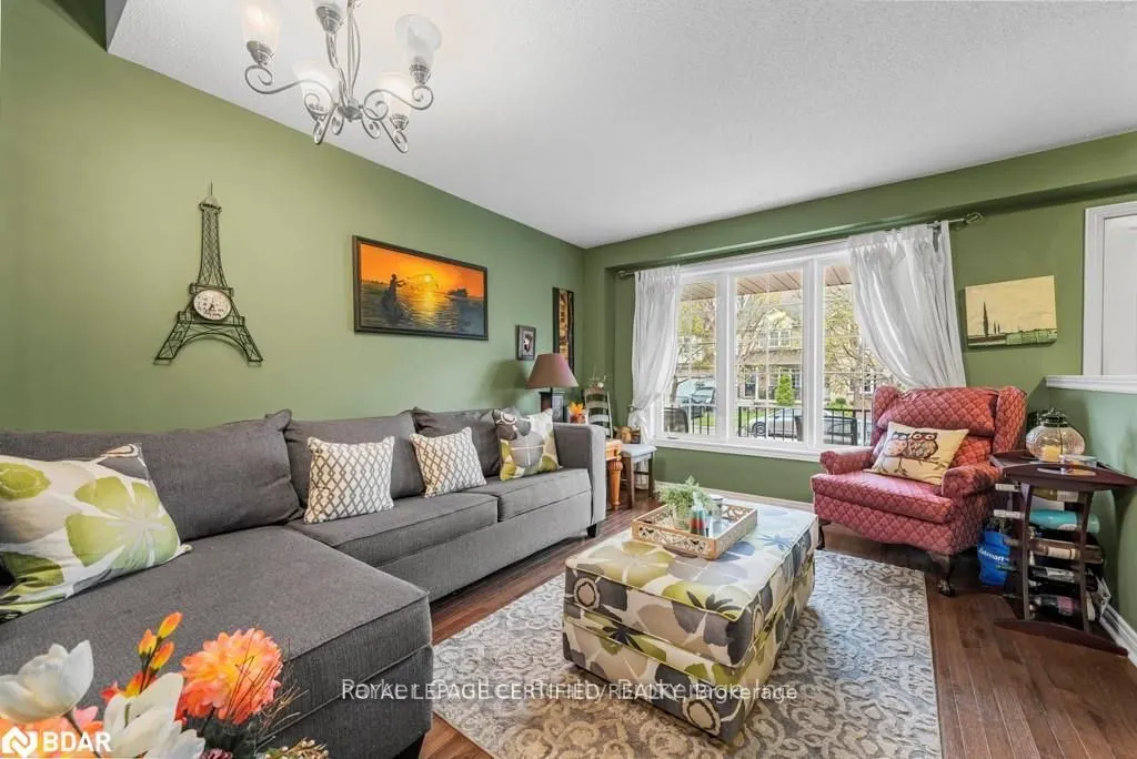 133 THRUSHWOOD Drive