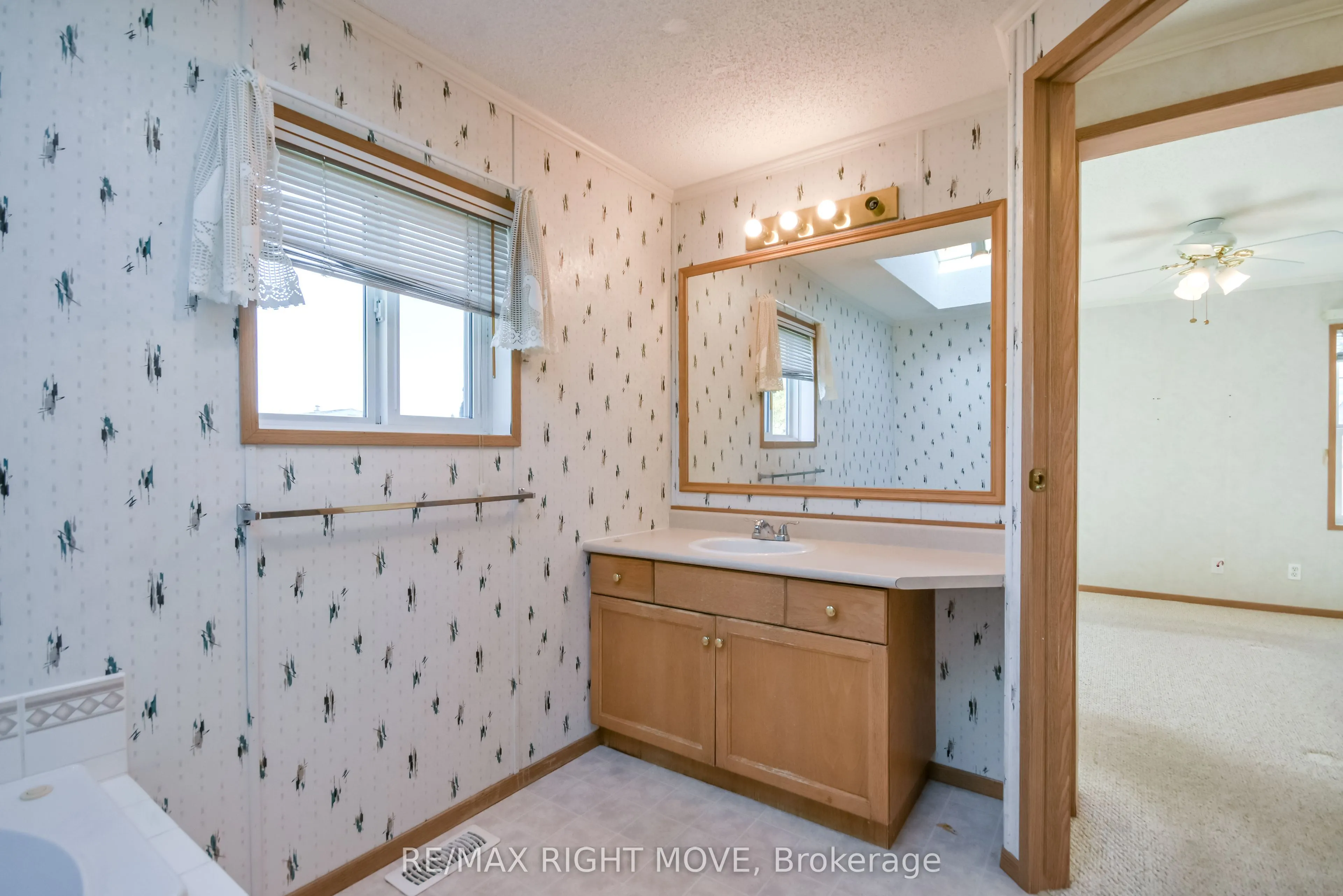 4105 Wesley Street